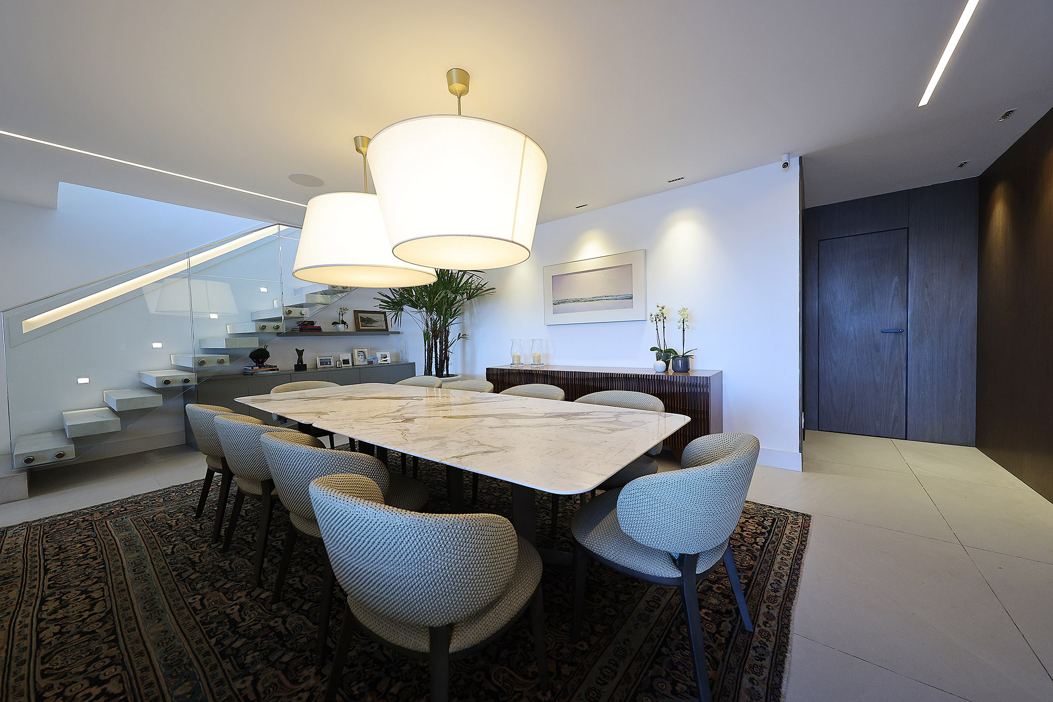  Uninterrupted Ocean Views in a One-of-a-Kind Penthouse in Leblon - 物件實景