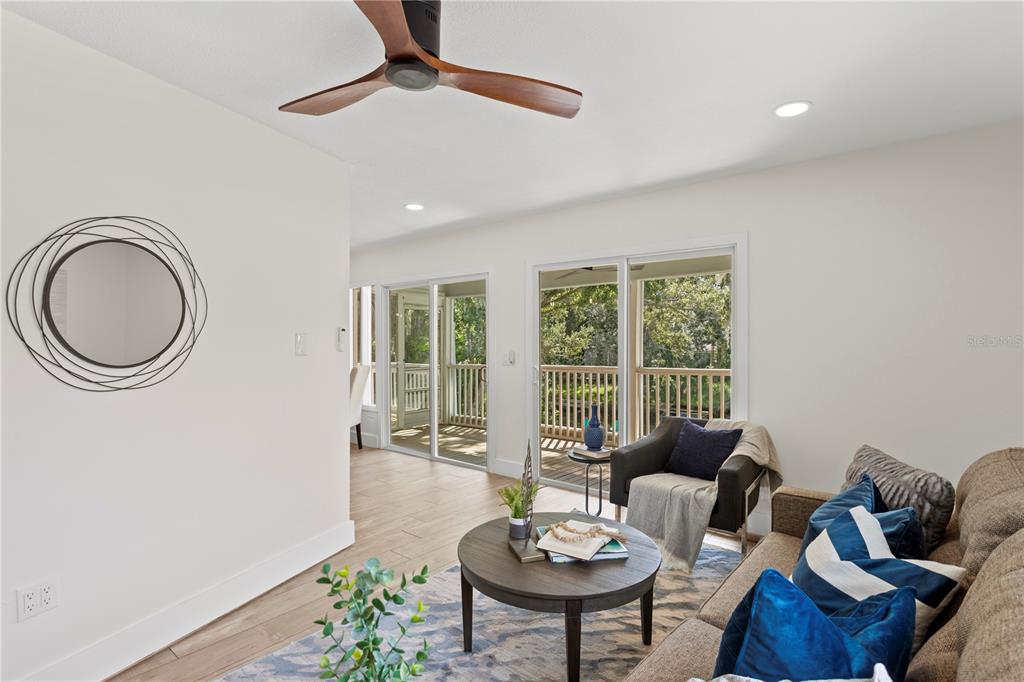 Tampa, Florida, 33635, United States, 3 Bedrooms Bedrooms, ,3 BathroomsBathrooms,Residential,For Sale,1949477