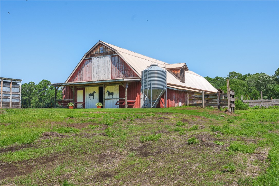 Cadott, Wisconsin, 54727, United States, 4 Bedrooms Bedrooms, ,3 BathroomsBathrooms,Residential,For Sale,1990945