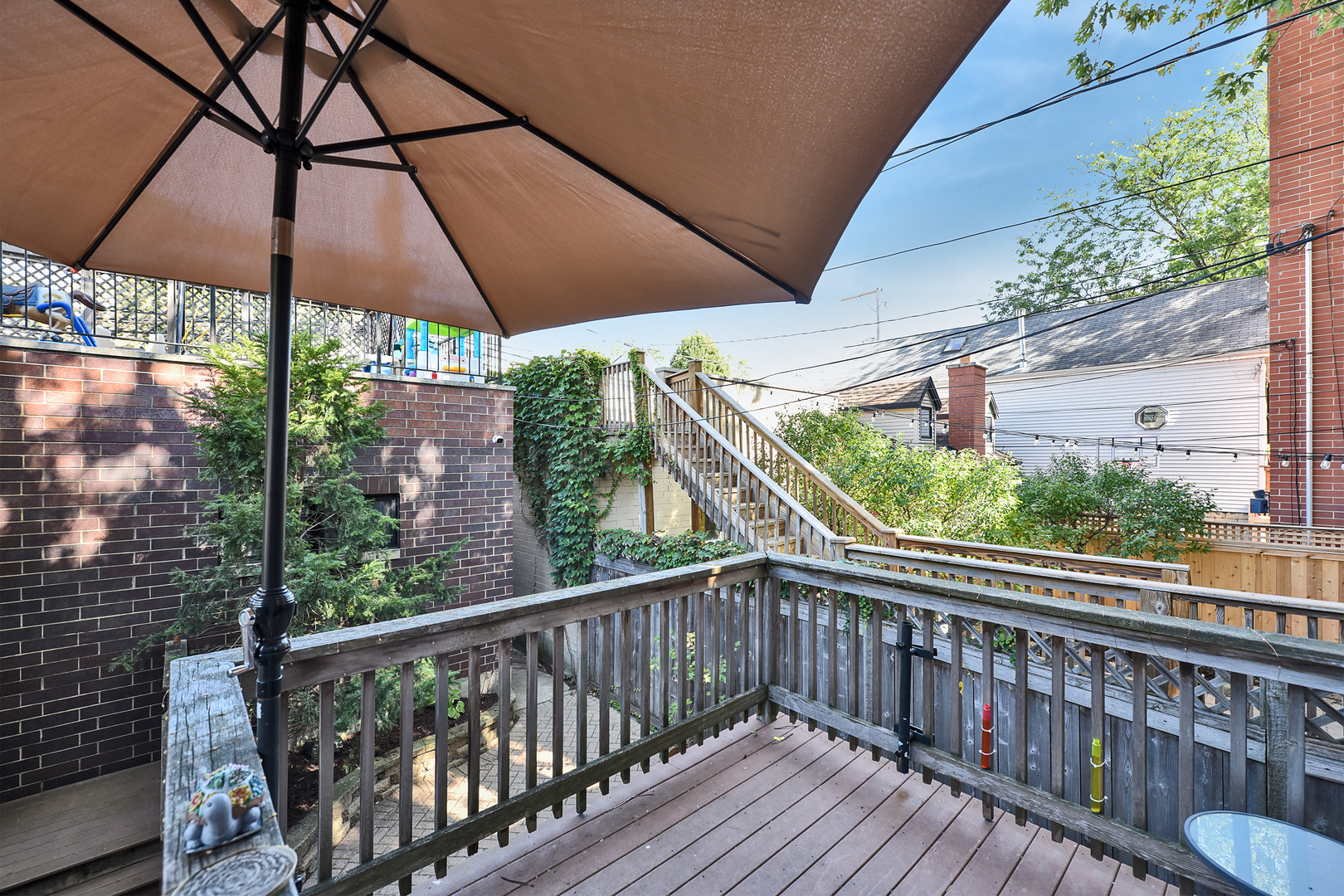 Chicago, Illinois, 60657, United States, 5 Bedrooms Bedrooms, ,4 BathroomsBathrooms,Residential,For Sale,1974505