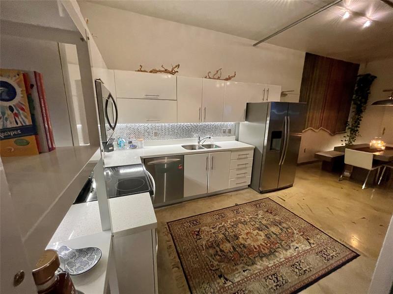 Miami, Florida, 33137, United States, 2 Bedrooms Bedrooms, ,2 BathroomsBathrooms,Residential,For Sale,1942065