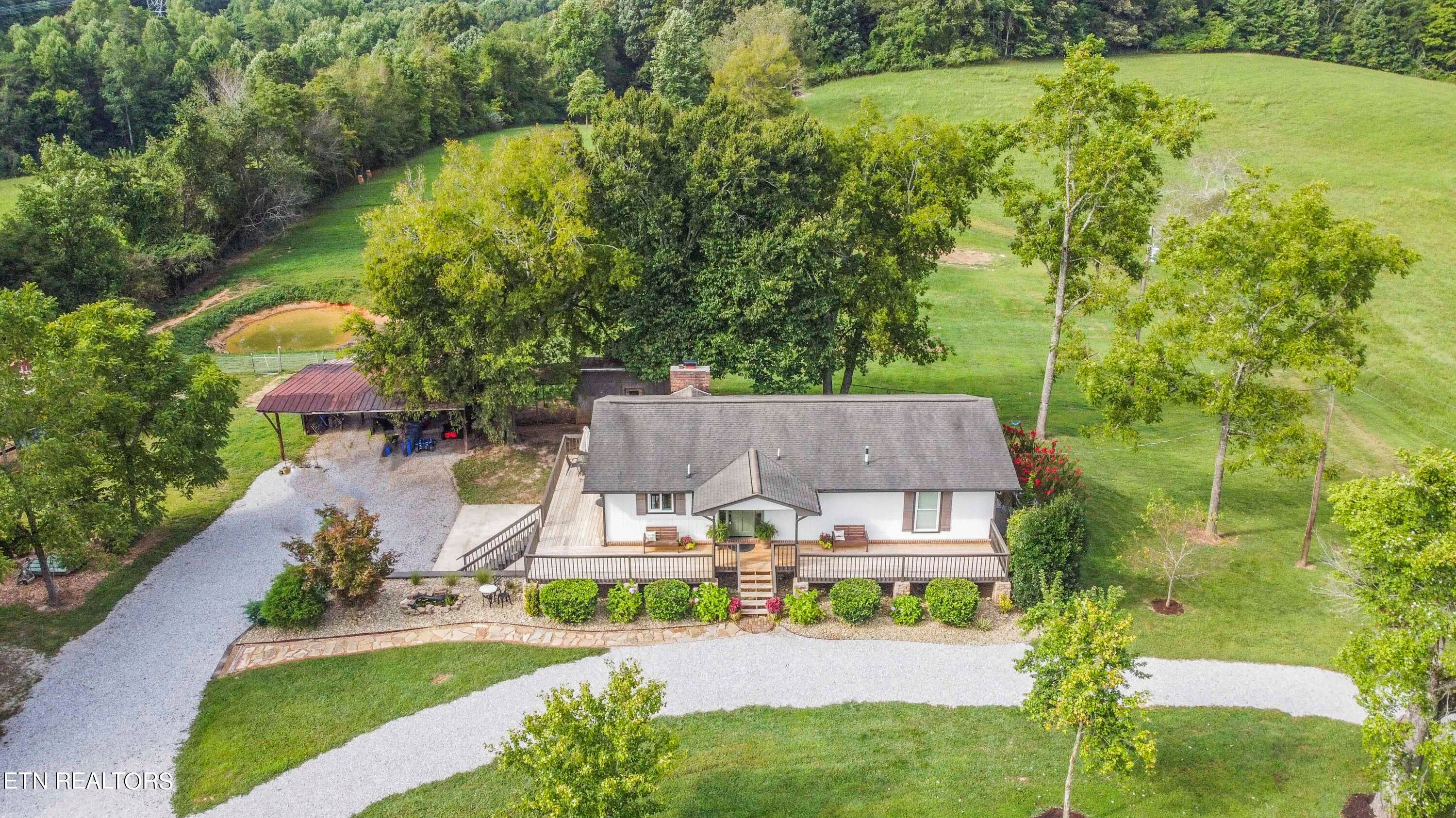 267 Lane Hedgecock Rd, Kingston, Tennessee, 37763, United States, 3 Bedrooms Bedrooms, ,2 BathroomsBathrooms,Residential,For Sale,267 Lane Hedgecock Rd,1615599