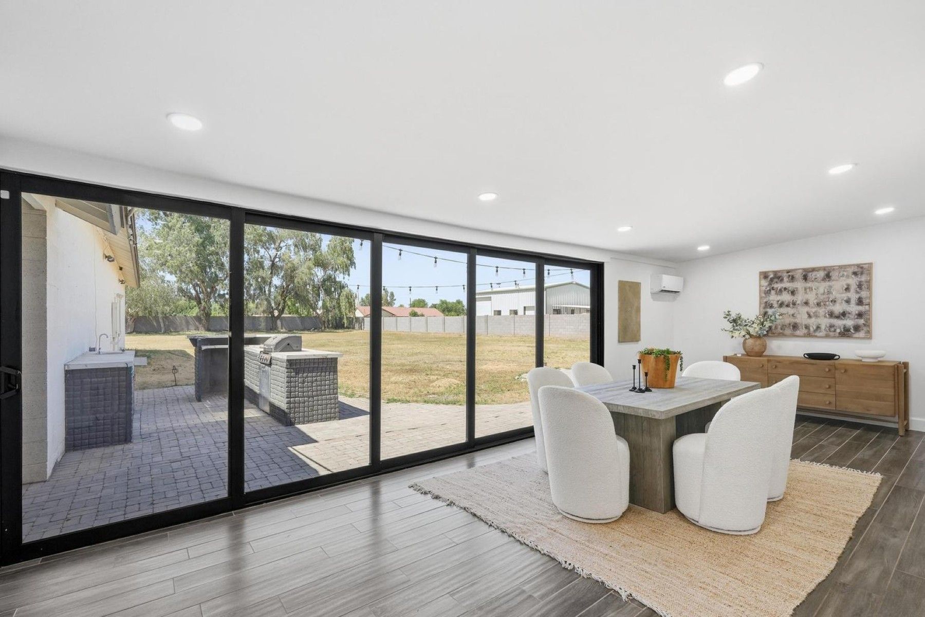  2266 E Willis Rd  Gilbert, AZ - 物件實景