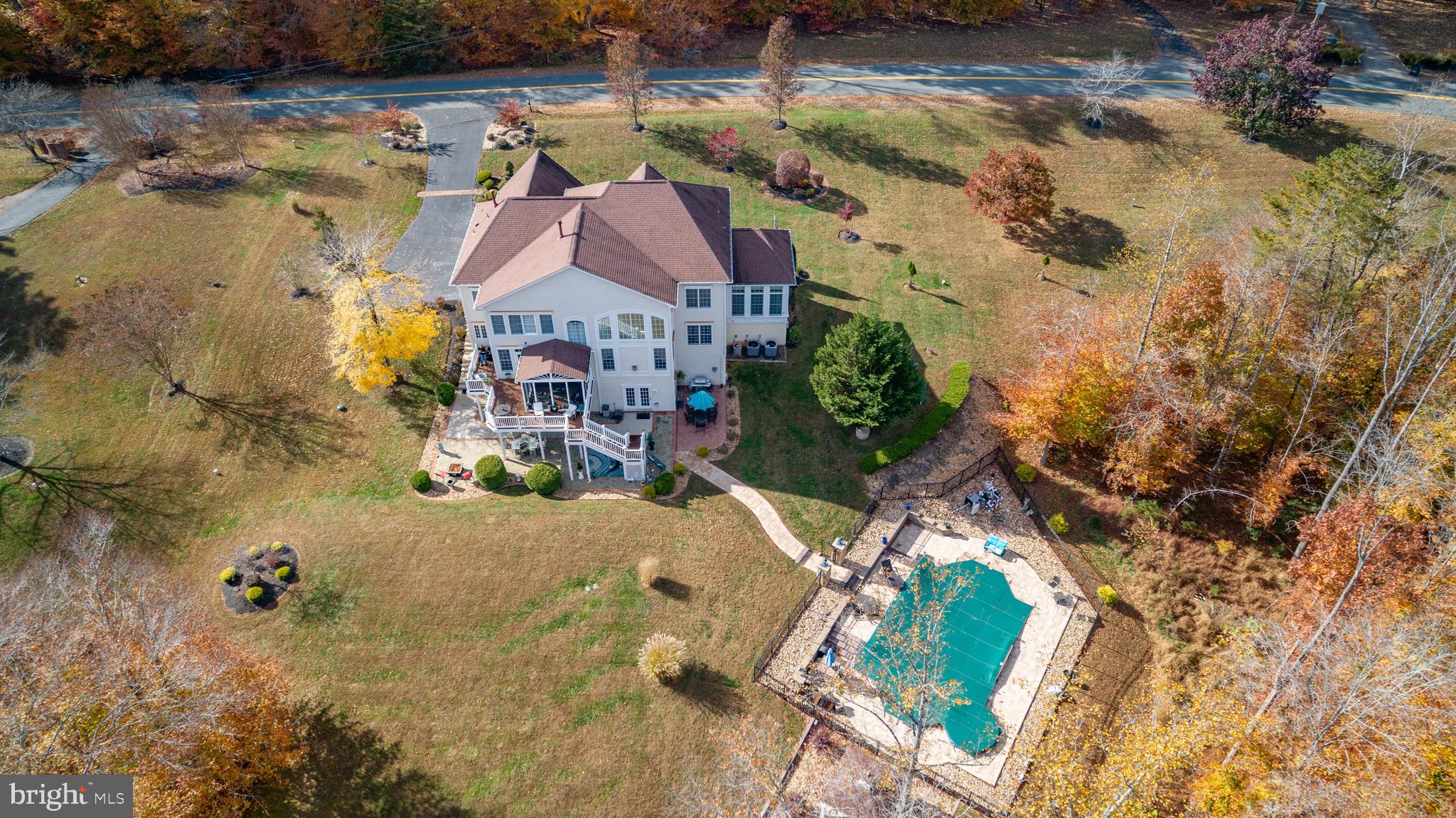 Woodbridge, Virginia, 22192, United States, 5 Bedrooms Bedrooms, ,5 BathroomsBathrooms,Residential,For Sale,1987362