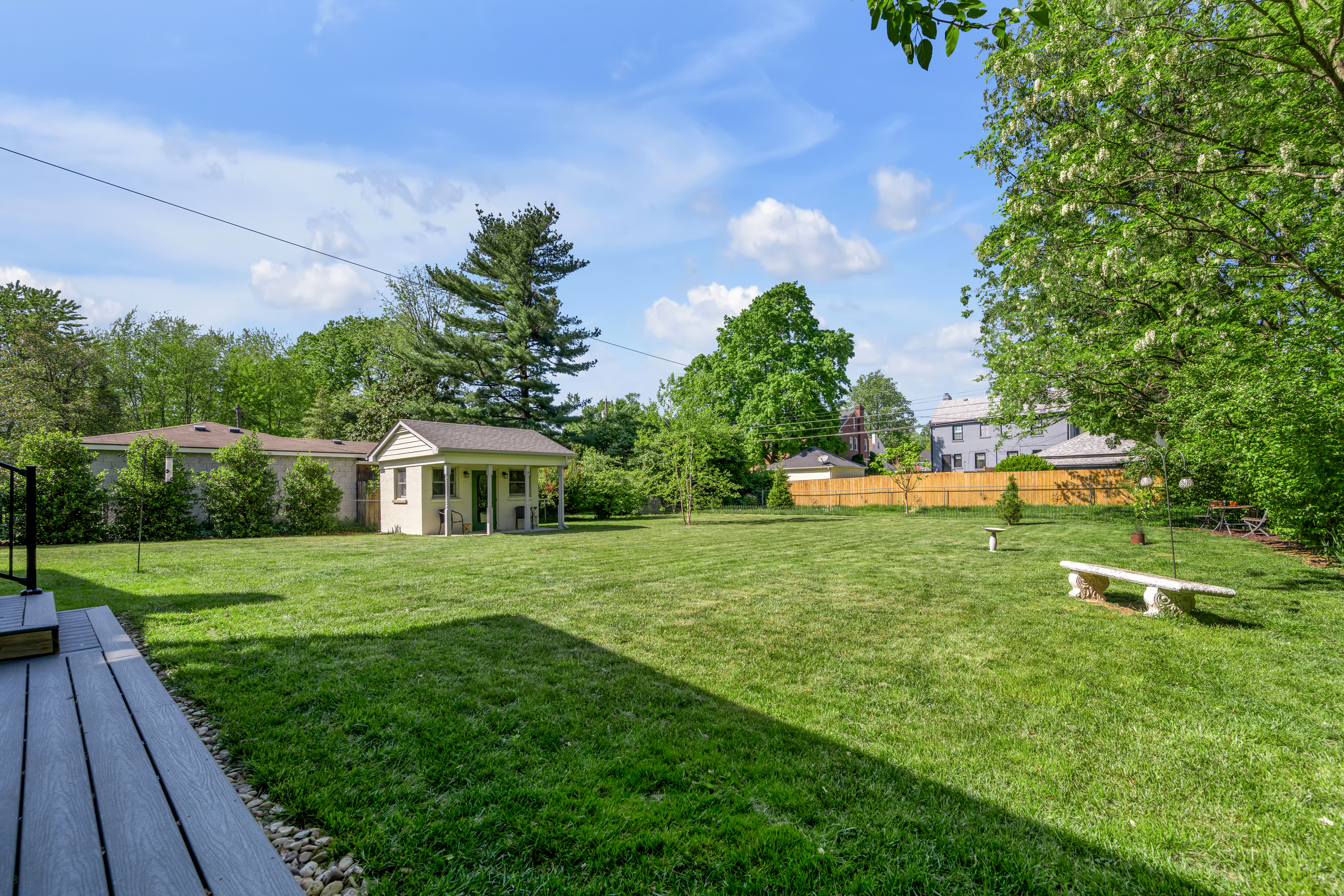  221 Greenbriar Road - 物件實景