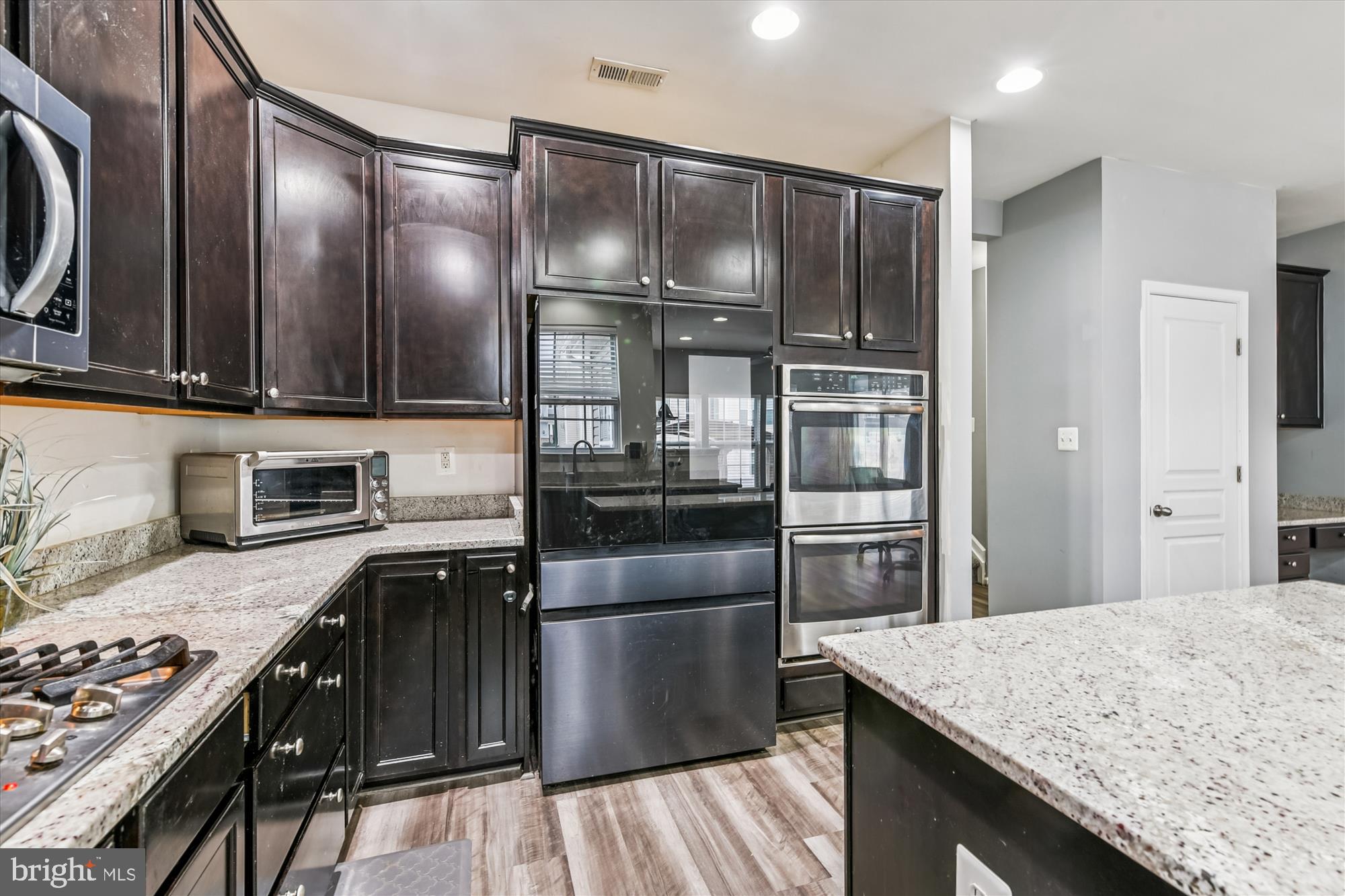 Aberdeen, Maryland, 21001, United States, 6 Bedrooms Bedrooms, ,5 BathroomsBathrooms,Residential,For Sale,1996659