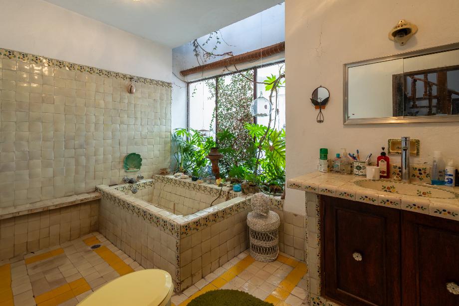 Tlalpan, Ciudad de México, 14630, Mexico, 4 Bedrooms Bedrooms, ,2 BathroomsBathrooms,Residential,For Sale,1819471
