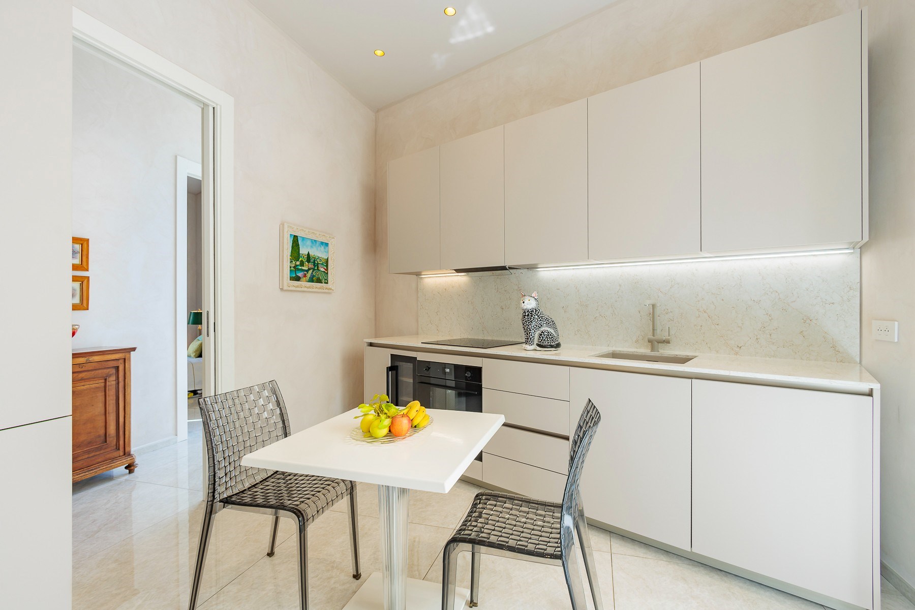  Luxury renovated apartment for sale in Menton, historic center with sea view - 物件實景