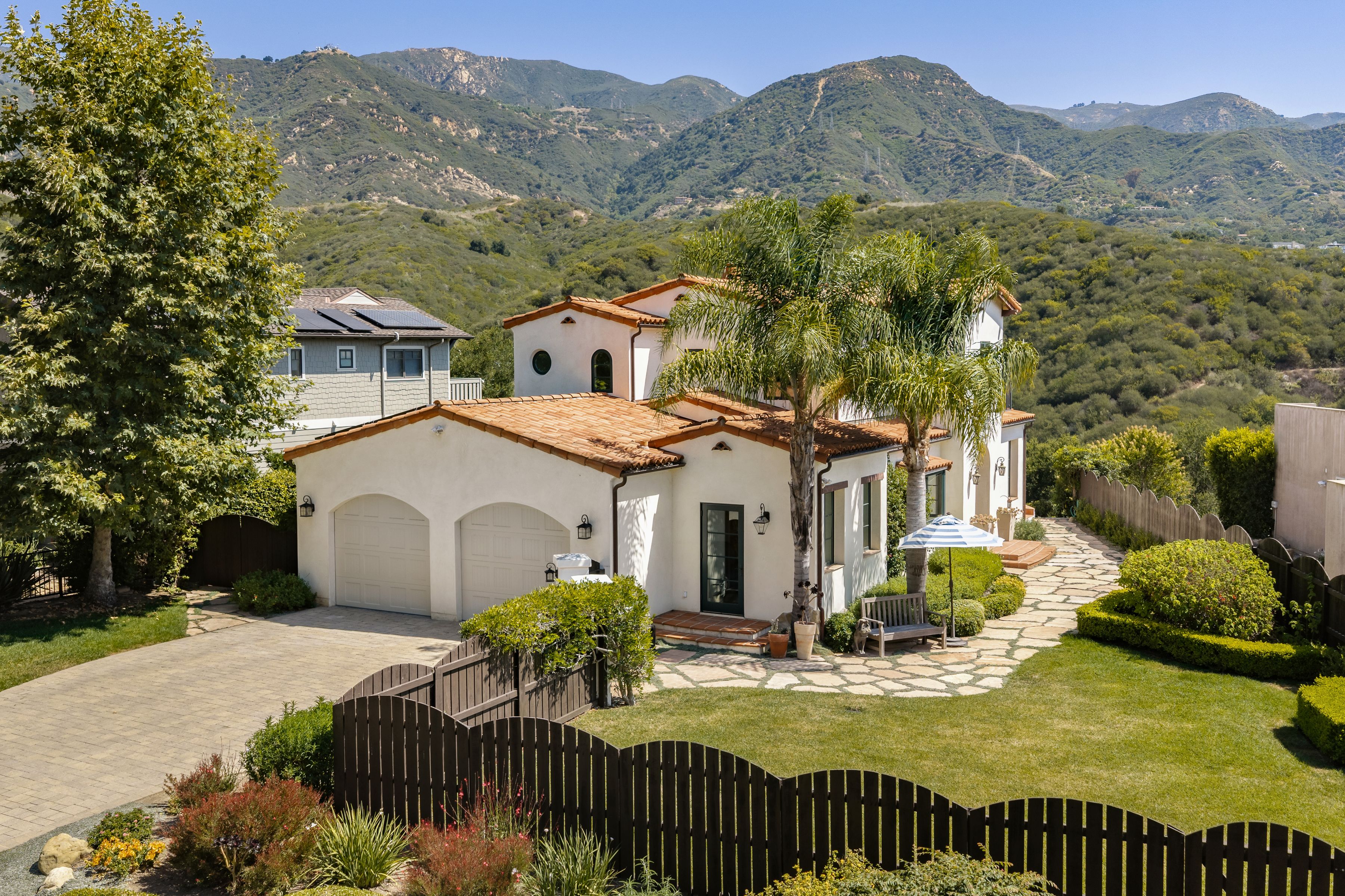  Classic Santa Barbara Home - 物件實景