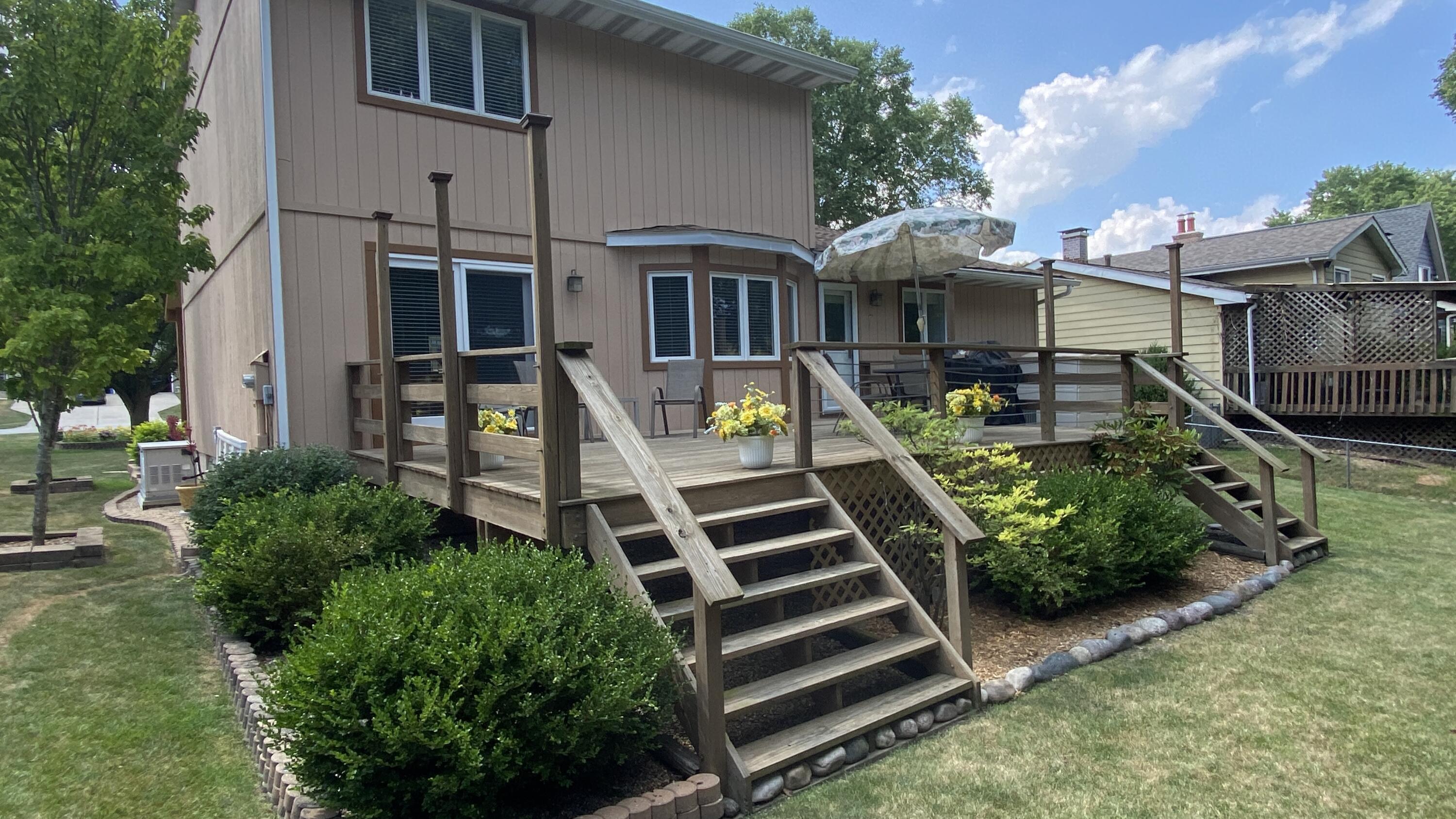 Crown Point, Indiana, 46307, United States, 4 Bedrooms Bedrooms, ,3 BathroomsBathrooms,Residential,For Sale,1924051