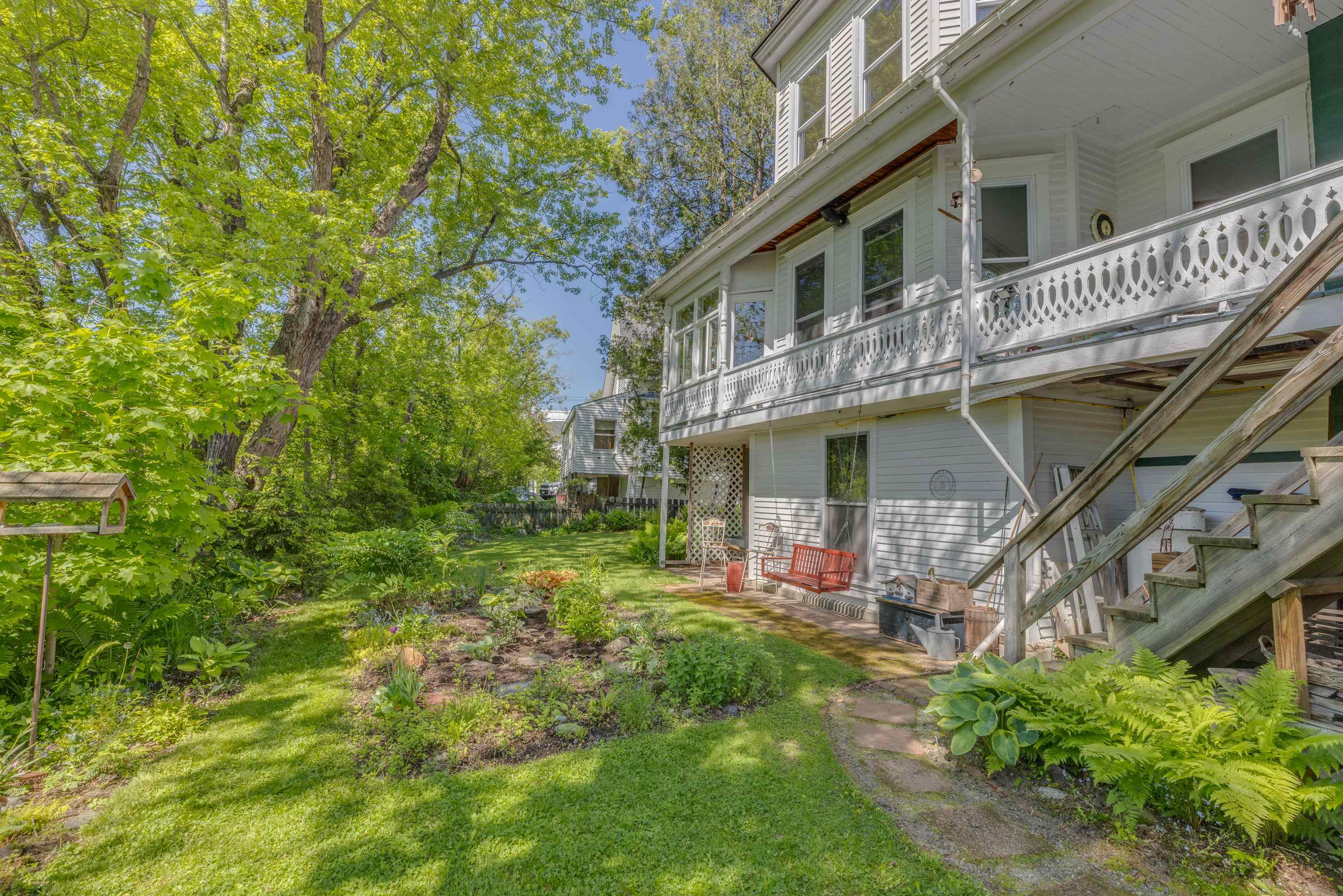 Littleton, New Hampshire, 03561, United States, 5 Bedrooms Bedrooms, ,1 BathroomBathrooms,Residential,For Sale,1856478
