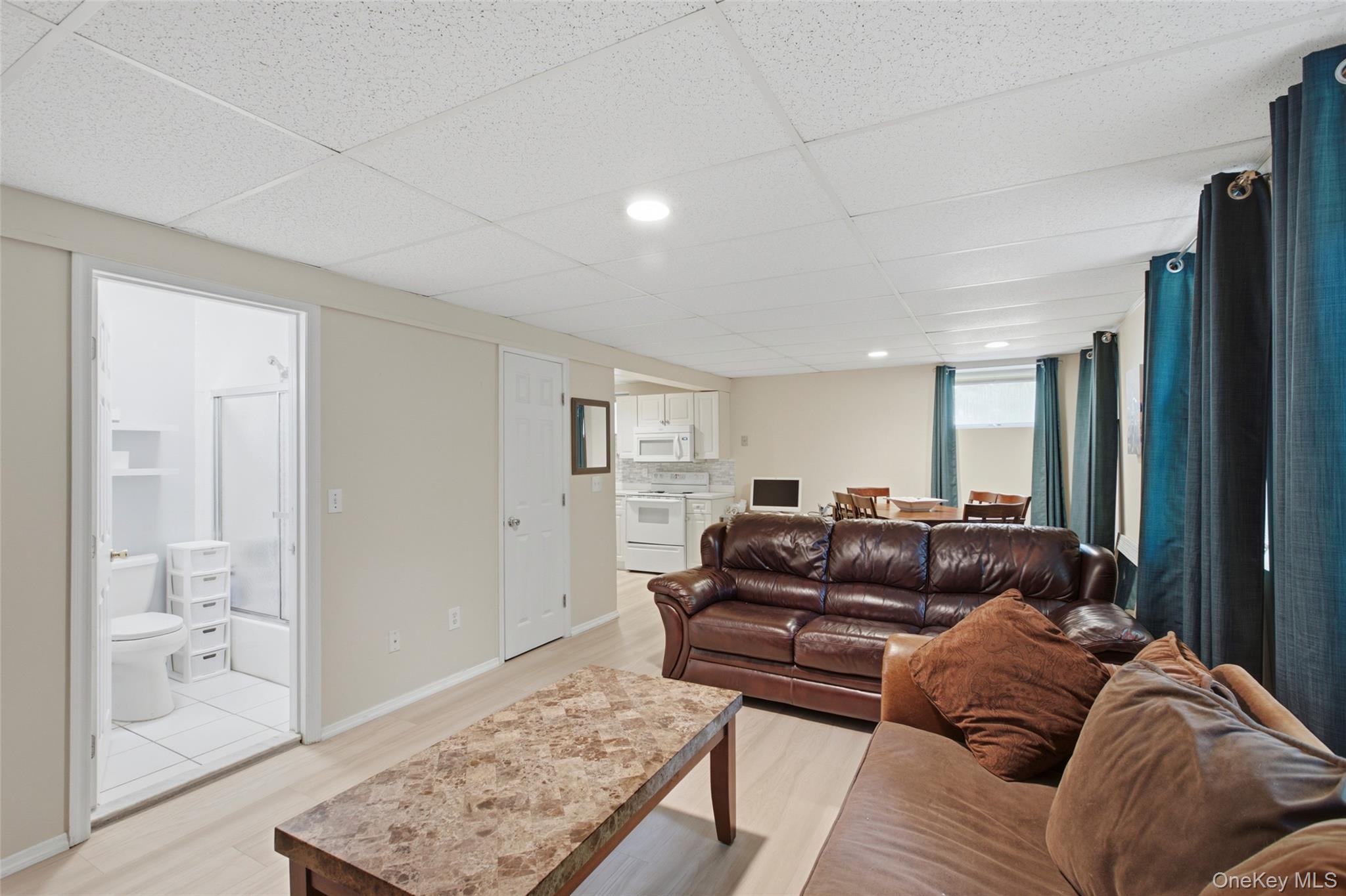 104 Lincoln Boulevard, Hauppauge, NY, 11788 - 物件實景