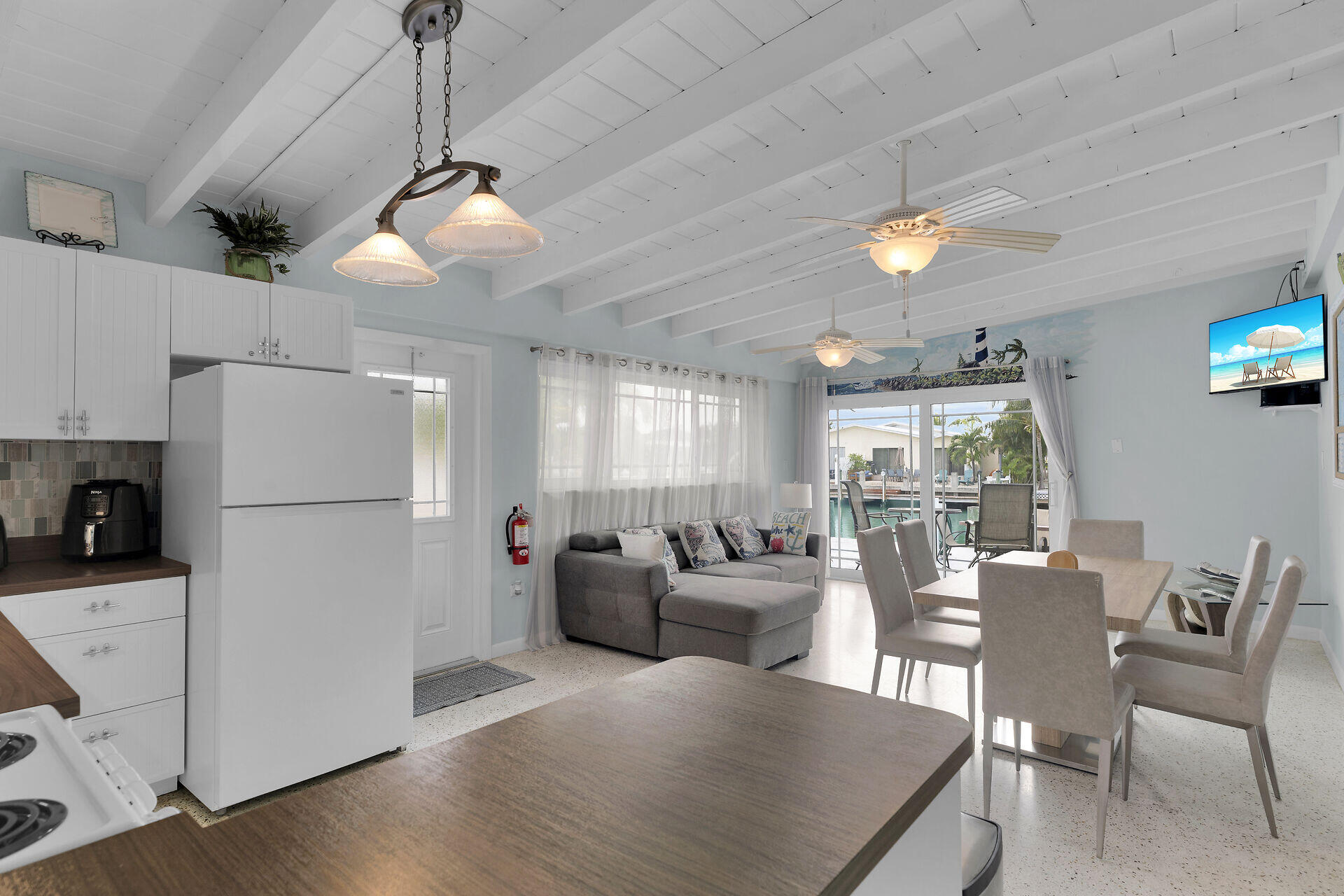 KEY COLONY, Florida, 33051, United States, 4 Bedrooms Bedrooms, ,4 BathroomsBathrooms,Residential,For Sale,1991822