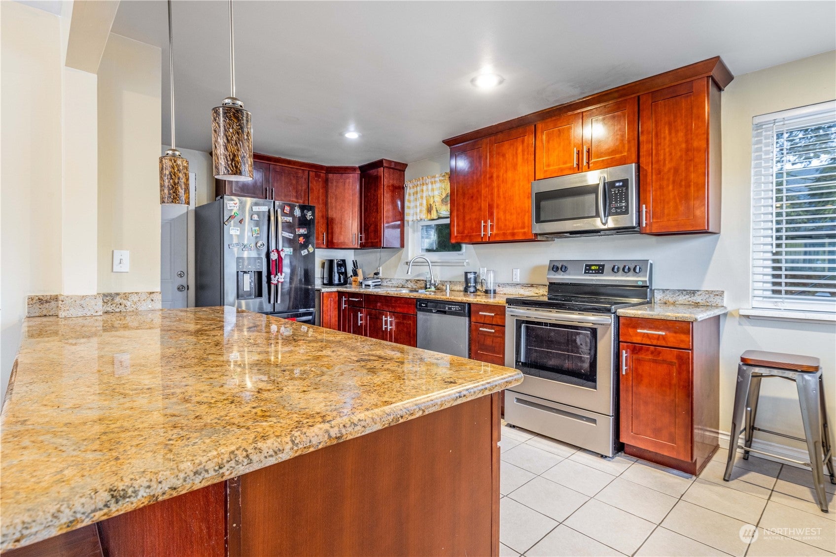 Tukwila, Washington, 98188, United States, 5 Bedrooms Bedrooms, ,2 BathroomsBathrooms,Residential,For Sale,1935805