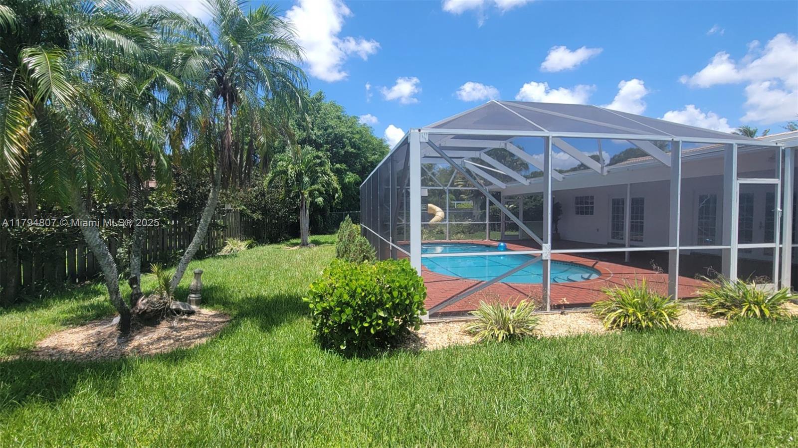 Plantation, Florida, 33324, United States, 3 Bedrooms Bedrooms, ,2 BathroomsBathrooms,Residential,For Sale,1792885