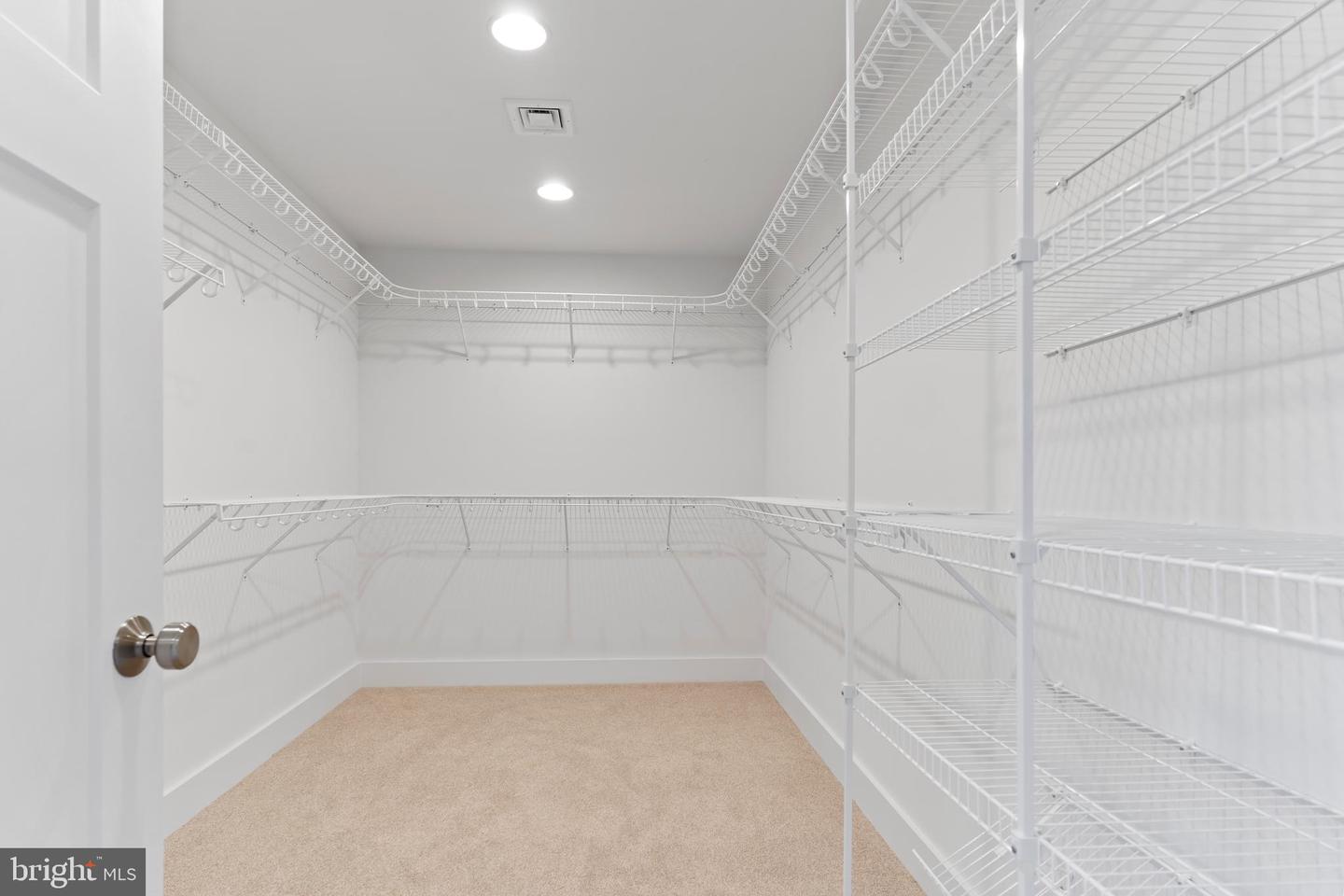 6 Jennifer Lane, Dillsburg, Pennsylvania, 17019, United States, 5 Bedrooms Bedrooms, ,4 BathroomsBathrooms,Residential,For Sale,6 Jennifer Lane,1683550