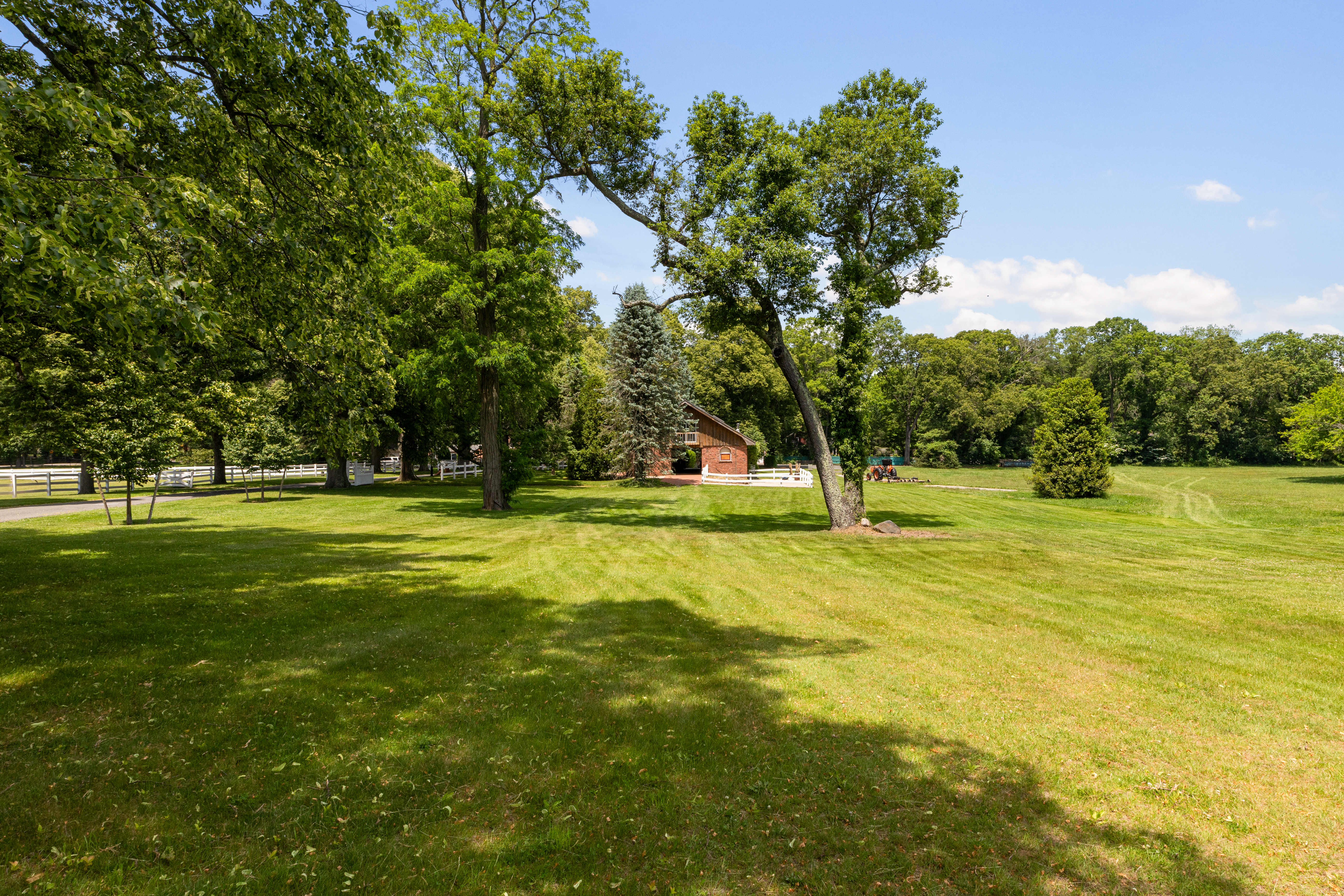  97 Pound Hollow Road, Old Brookville, NY, 11545 - 物件實景