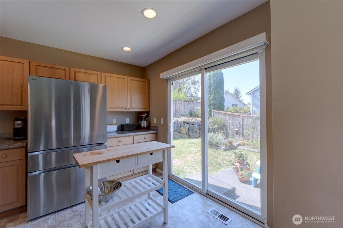 Auburn, Washington, 98092, United States, 4 Bedrooms Bedrooms, ,3 BathroomsBathrooms,Residential,For Sale,1902286