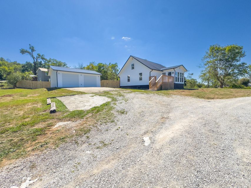 Somerset, Kentucky, 42501, United States, 4 Bedrooms Bedrooms, ,2 BathroomsBathrooms,Residential,For Sale,1943873