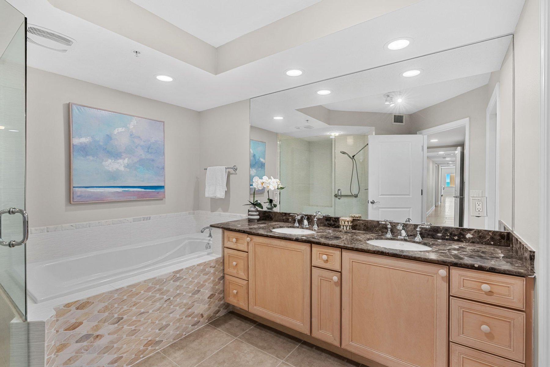  410 Hayes Avenue, #402, Cocoa Beach, FL, 32931 - 物件實景