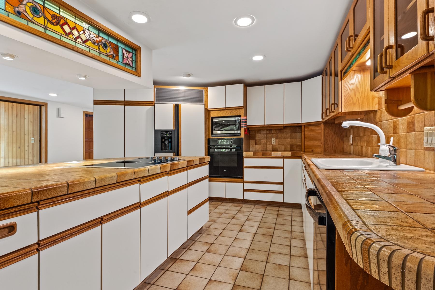 Manitowish Waters, Wisconsin, 54545, United States, 4 Bedrooms Bedrooms, ,3 BathroomsBathrooms,Residential,For Sale,1974750