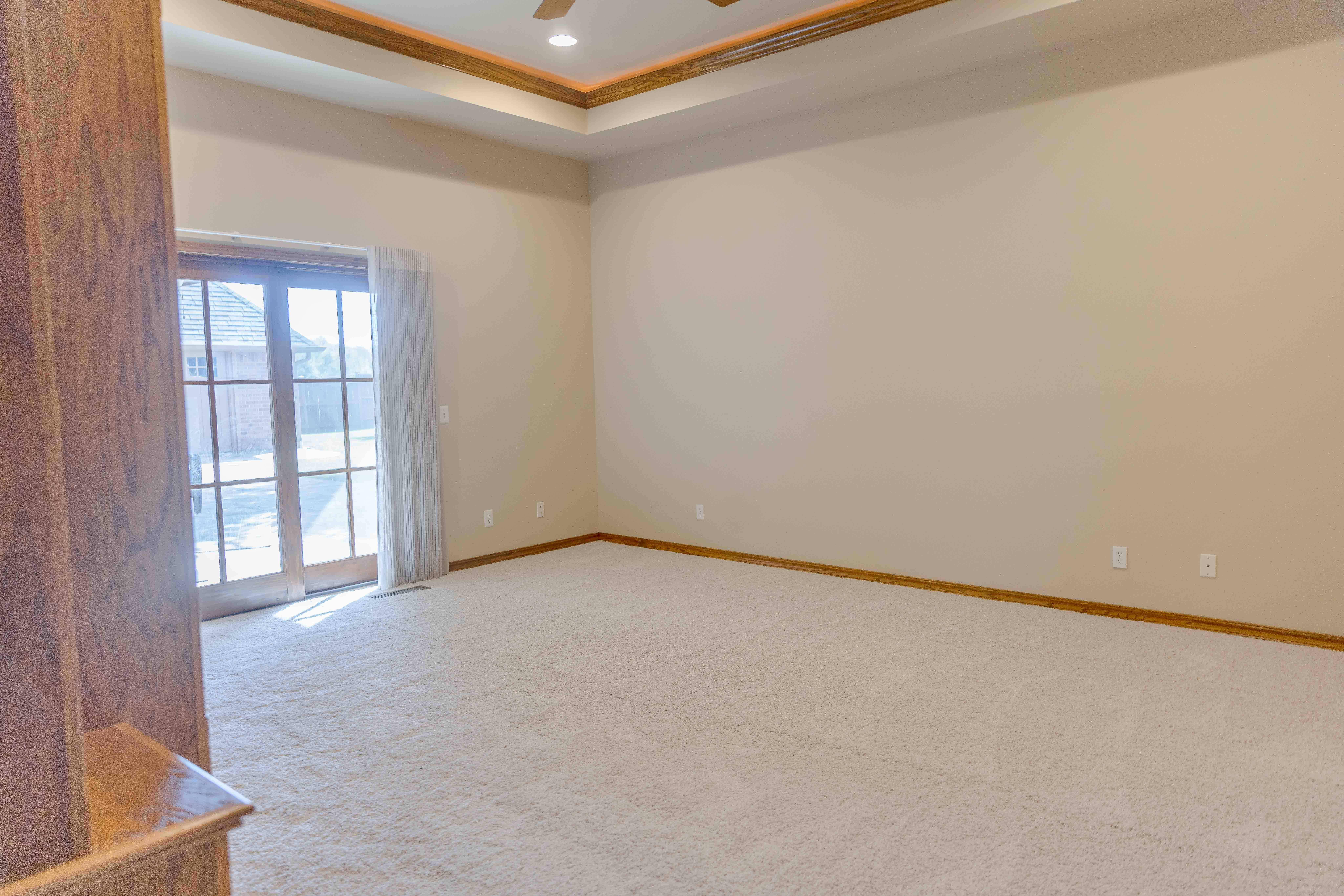 Enid, Oklahoma, 73701, United States, 4 Bedrooms Bedrooms, ,4 BathroomsBathrooms,Residential,For Sale,2006346