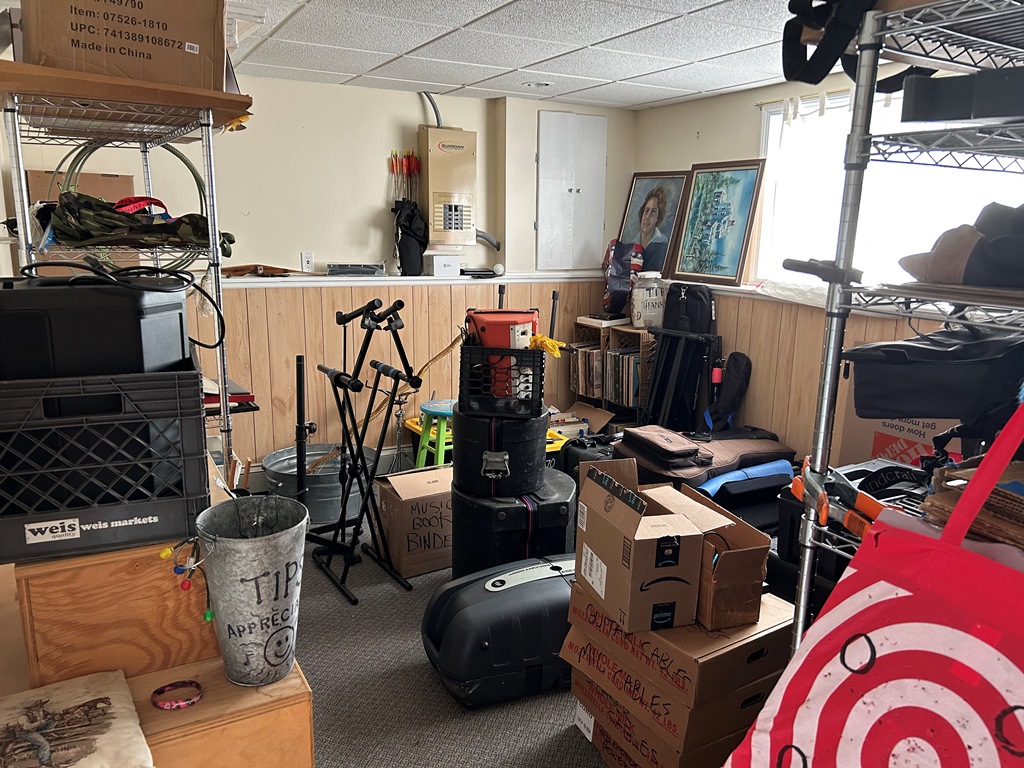 Wingdale, New York, 12594, United States, 4 Bedrooms Bedrooms, ,3 BathroomsBathrooms,Residential,For Sale,1977127