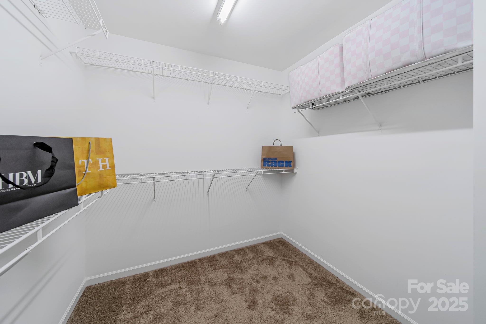 Waxhaw, North Carolina, 28173, United States, 4 Bedrooms Bedrooms, ,3 BathroomsBathrooms,Residential,For Sale,1995797