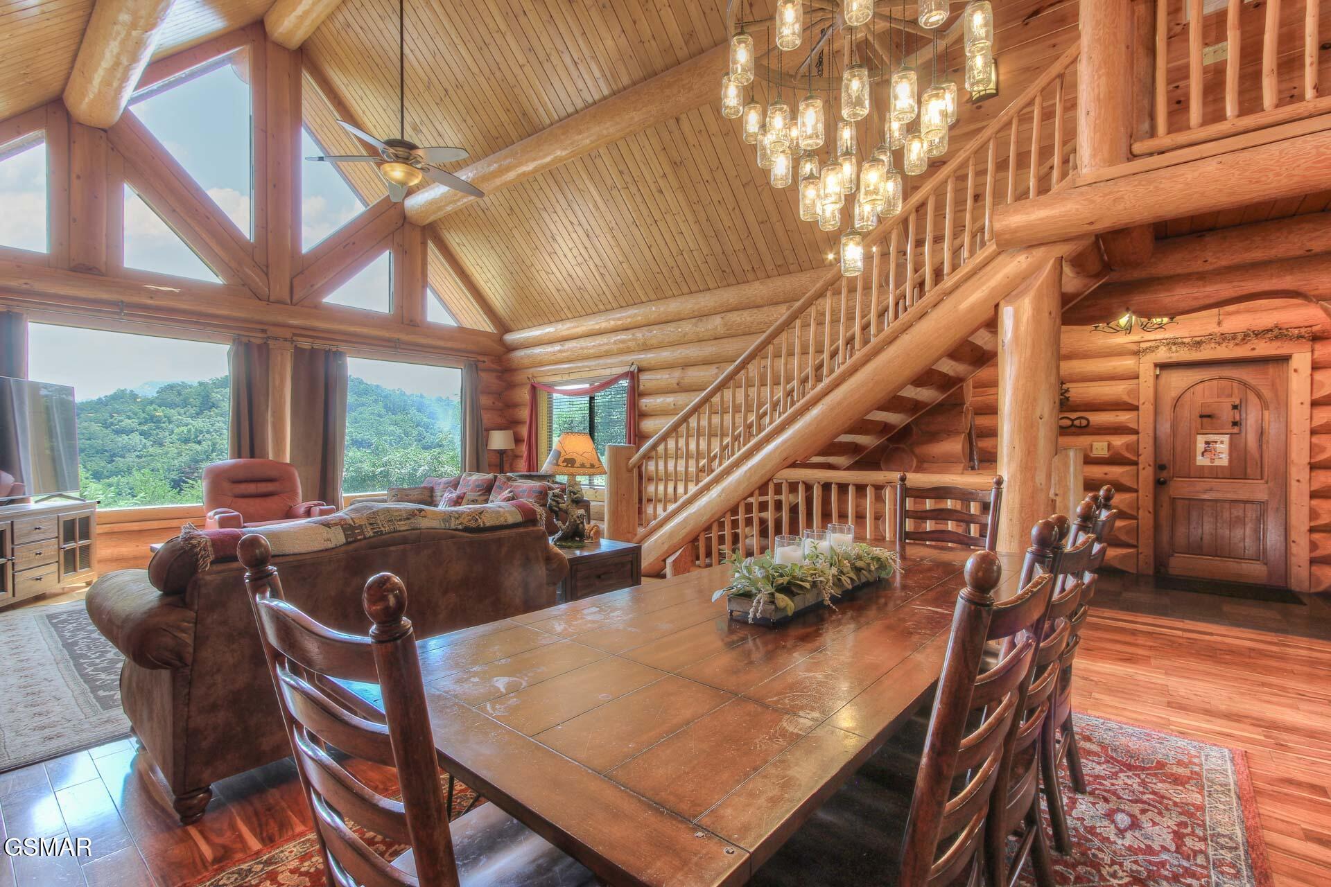 Sevierville, Tennessee, 37876, United States, 3 Bedrooms Bedrooms, ,5 BathroomsBathrooms,Residential,For Sale,1976203