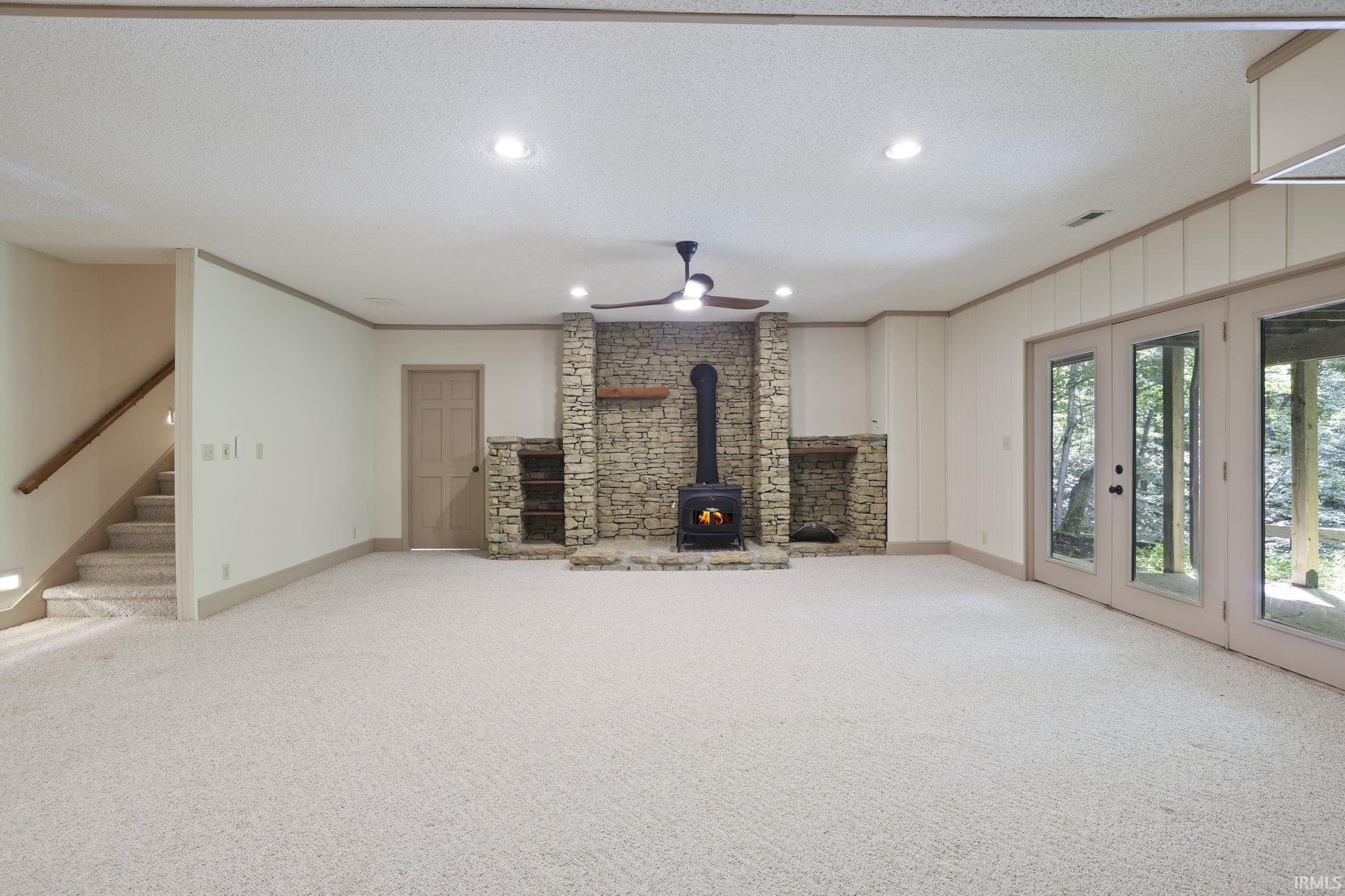 Bloomington, Indiana, 47408, United States, 4 Bedrooms Bedrooms, ,6 BathroomsBathrooms,Residential,For Sale,2037865