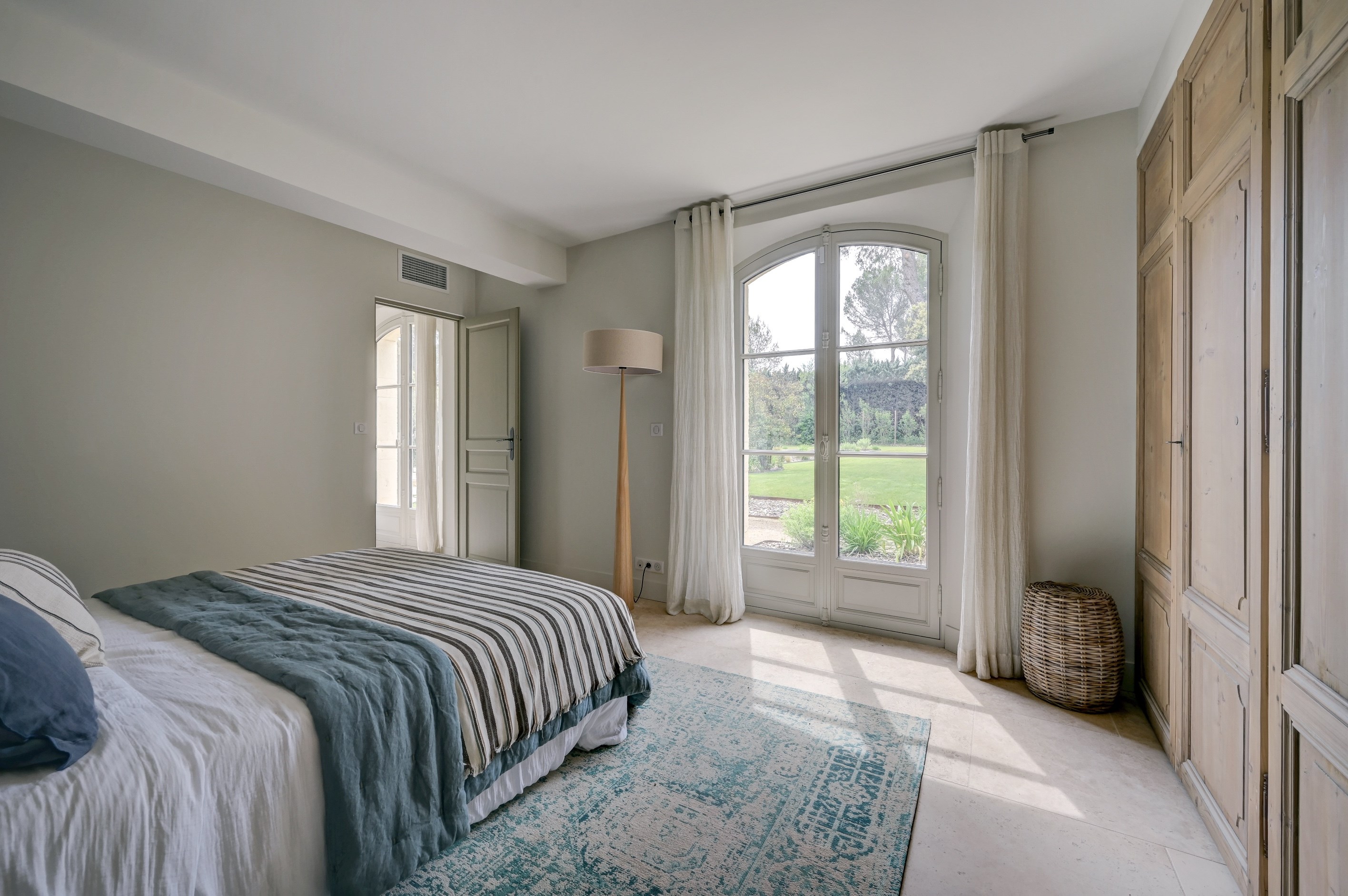  Renovated farmhouse with landscaped garden and swimming pool, a 10-minute walk … - 物件實景
