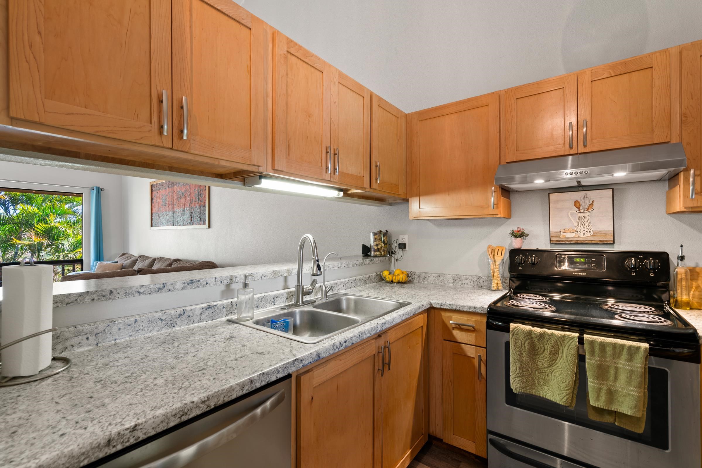 Kihei, Hawaii, 96753, United States, 2 Bedrooms Bedrooms, ,2 BathroomsBathrooms,Residential,For Sale,1838575