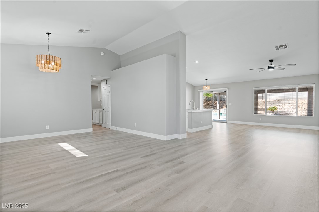 North Las Vegas, Nevada, 89031, United States, 4 Bedrooms Bedrooms, ,2 BathroomsBathrooms,Residential,For Sale,1947196