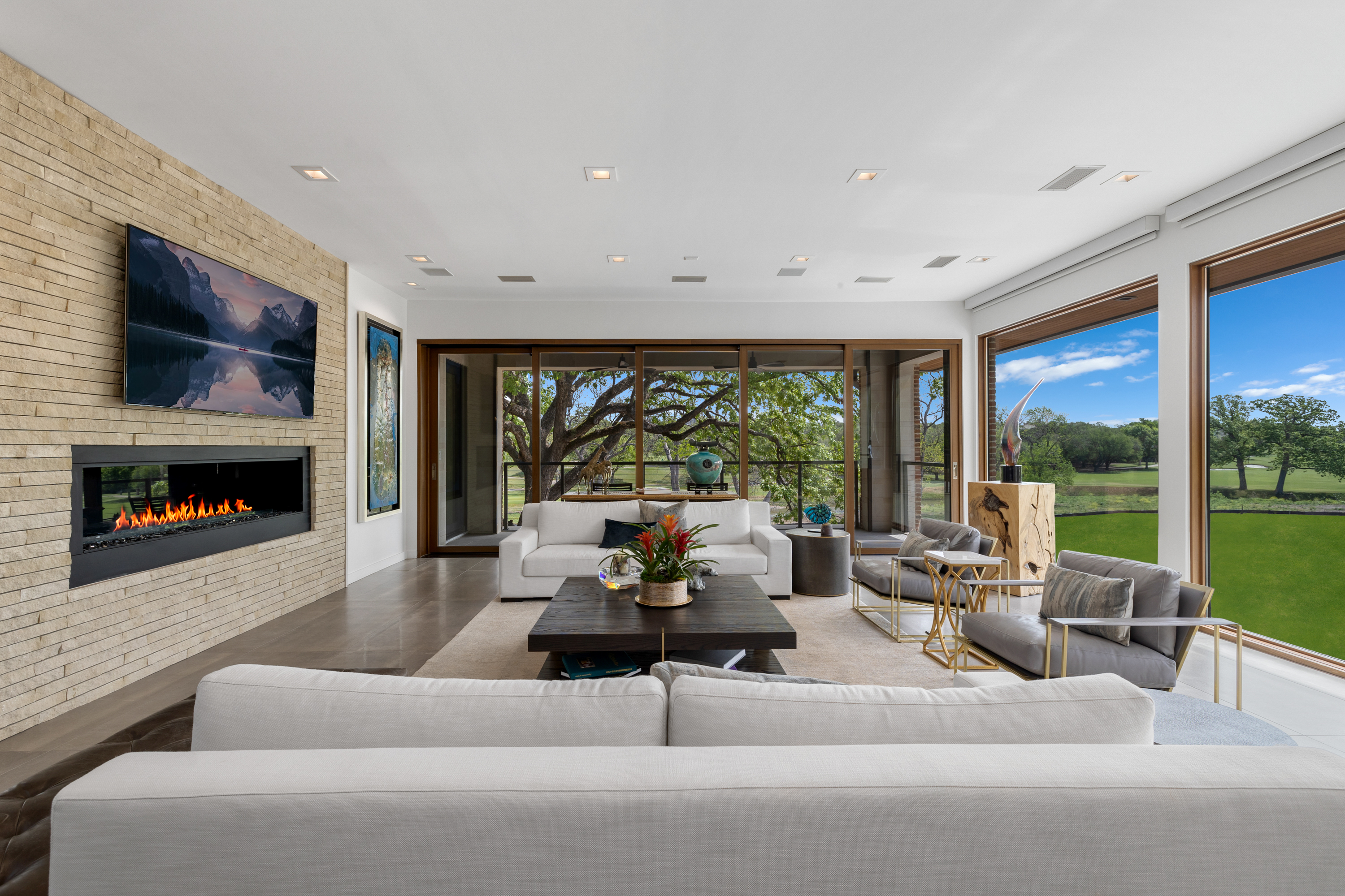  Refined Expression of Modern Luxury Overlooking the Golf Course - 物件實景