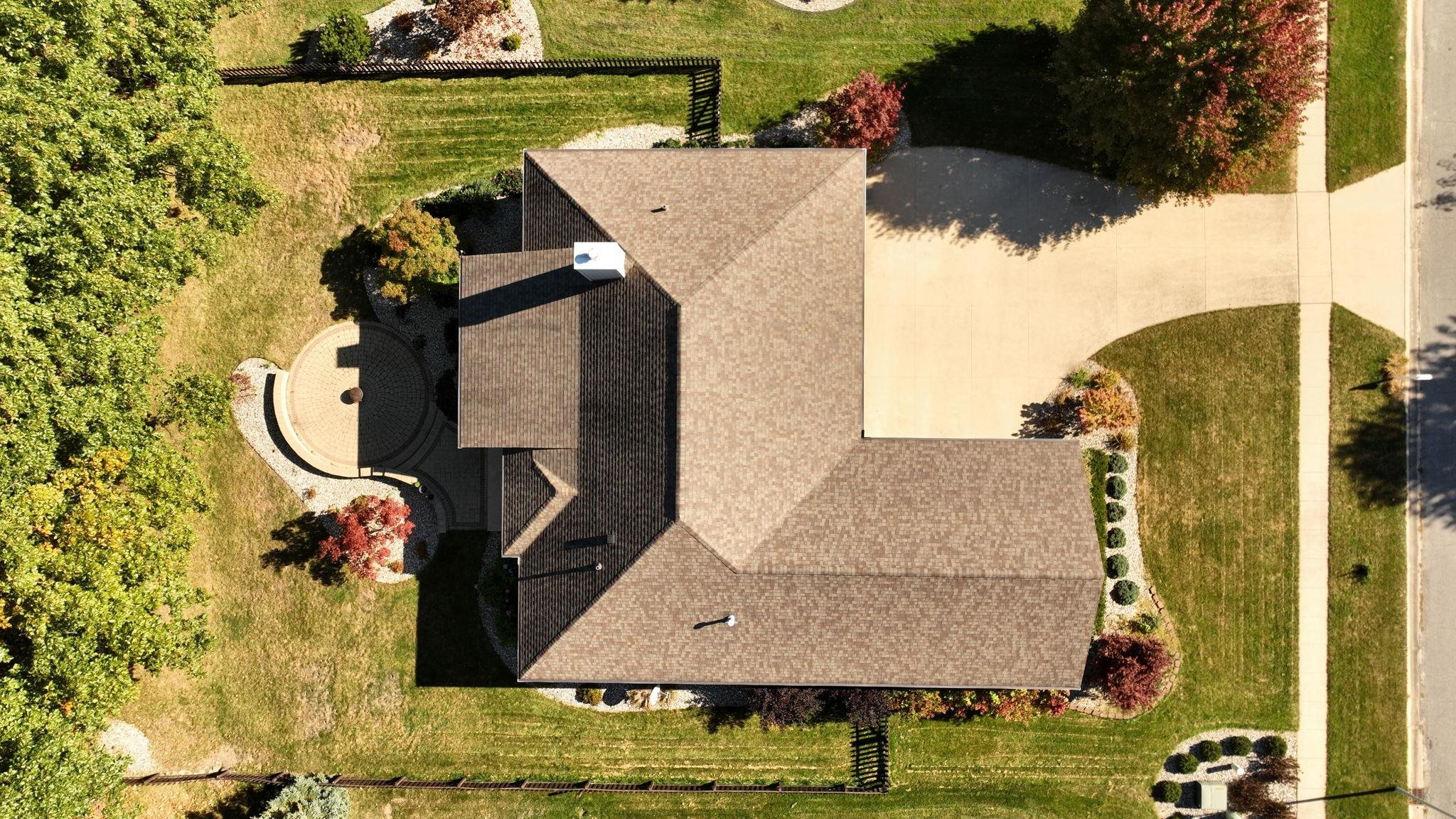 Midland, Michigan, 48642, United States, 3 Bedrooms Bedrooms, ,3 BathroomsBathrooms,Residential,For Sale,1977792