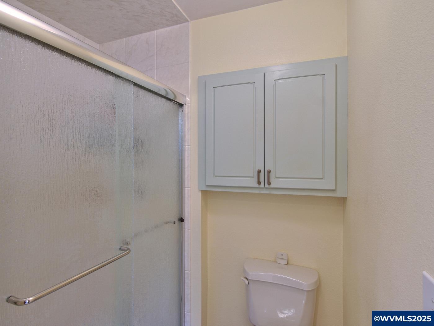 Portland, Oregon, 97229, United States, 4 Bedrooms Bedrooms, ,3 BathroomsBathrooms,Residential,For Sale,1958422