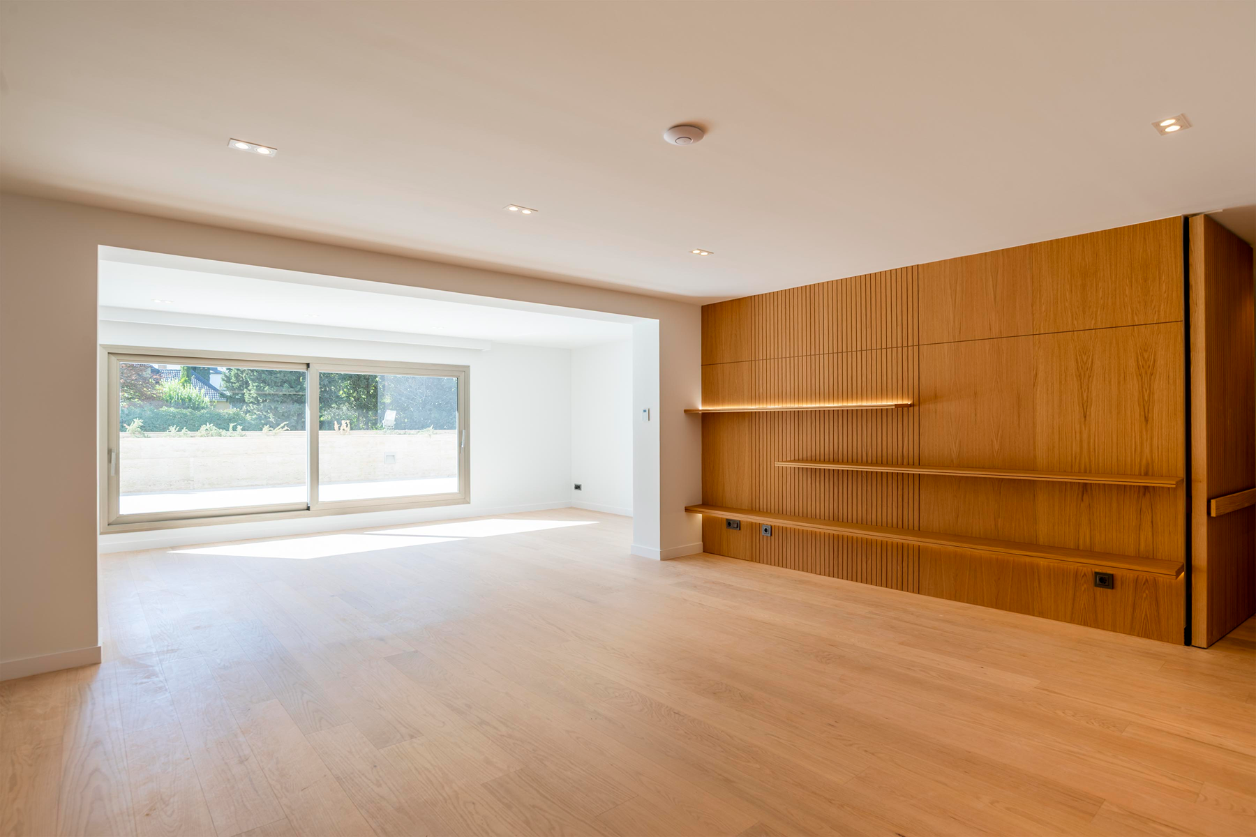  Contemporary villa with exceptional privacy in La Moraleja - 物件實景