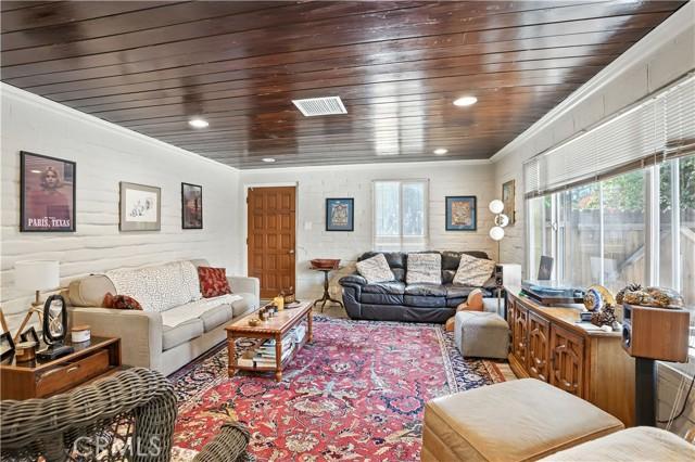 Riverside, California, 92506, United States, 3 Bedrooms Bedrooms, ,2 BathroomsBathrooms,Residential,For Sale,1911620