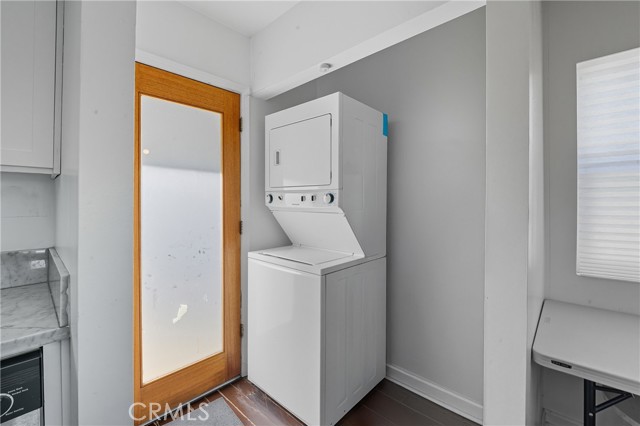 Los Angeles, California, 90031, United States, 2 Bedrooms Bedrooms, ,1 BathroomBathrooms,Residential,For Sale,1982653