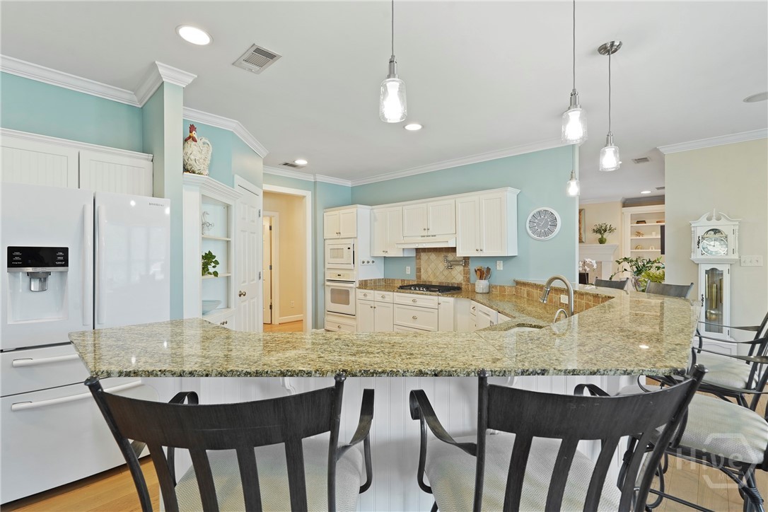 Savannah, Georgia, 31406, United States, 4 Bedrooms Bedrooms, ,4 BathroomsBathrooms,Residential,For Sale,1836812