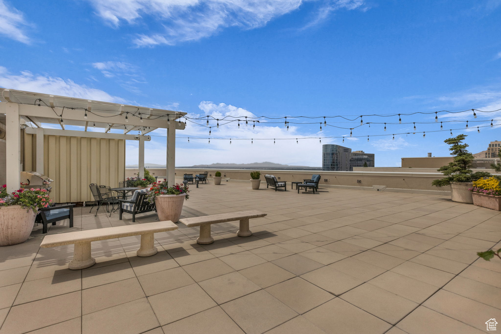 Salt Lake City, Utah, 84101, United States, 2 Bedrooms Bedrooms, ,1 BathroomBathrooms,Residential,For Sale,1898855