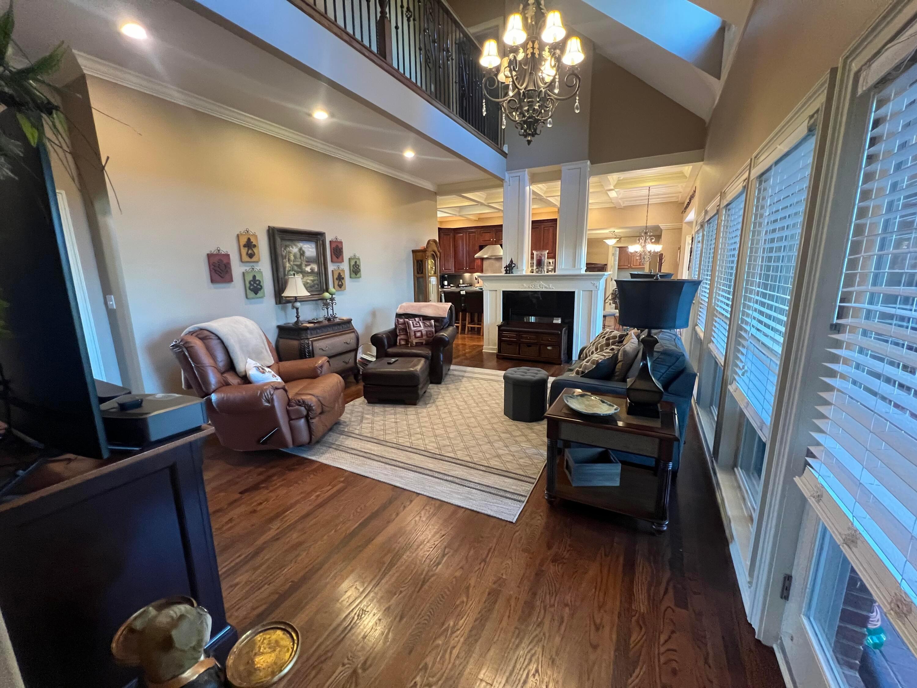 Tupelo, Mississippi, 38801, United States, 4 Bedrooms Bedrooms, ,6 BathroomsBathrooms,Residential,For Sale,1787715