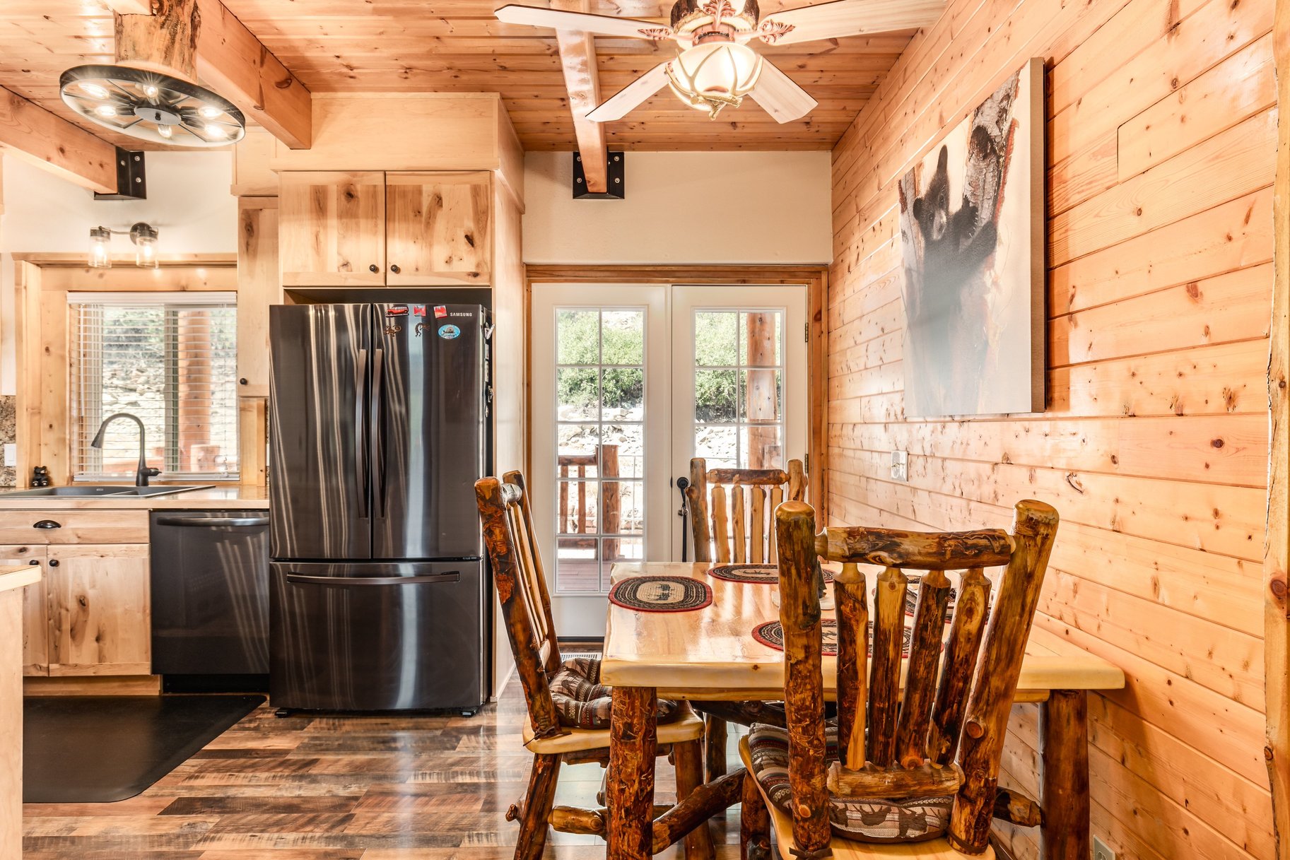  The Kind of Cabin Nobody Wants to Leave — For Sale in Fruitland, Utah - 物件實景