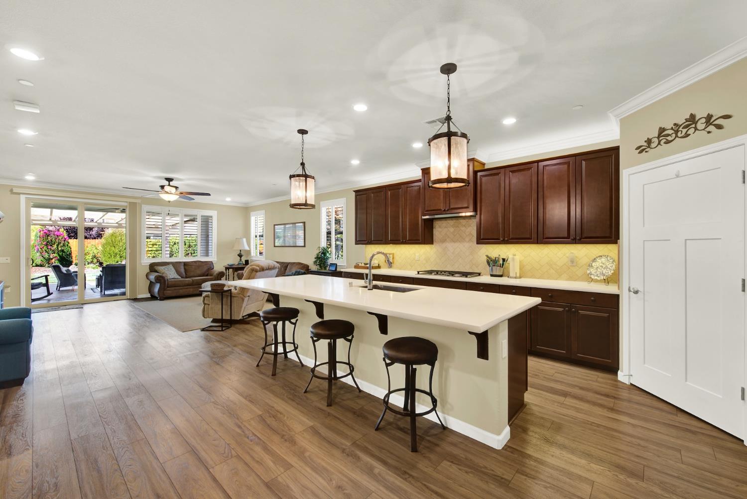 Sacramento, California, 95829, United States, 3 Bedrooms Bedrooms, ,2 BathroomsBathrooms,Residential,For Sale,1912501