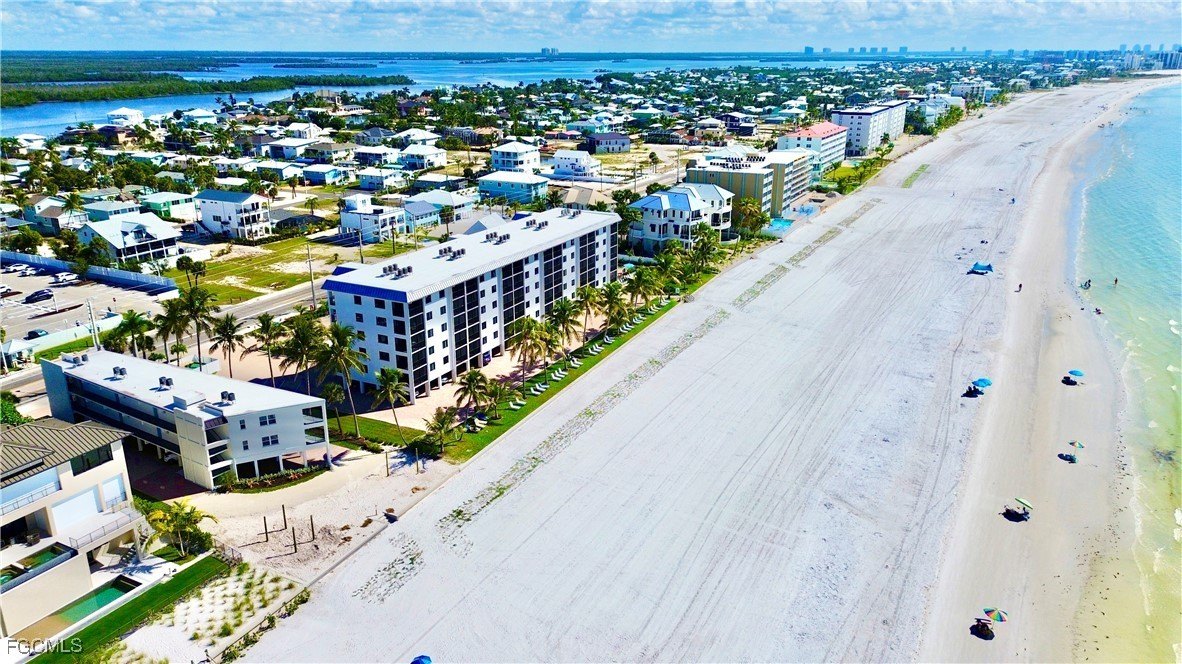 Fort Myers Beach, Florida, 33931, United States, 2 Bedrooms Bedrooms, ,2 BathroomsBathrooms,Residential,For Sale,1987327