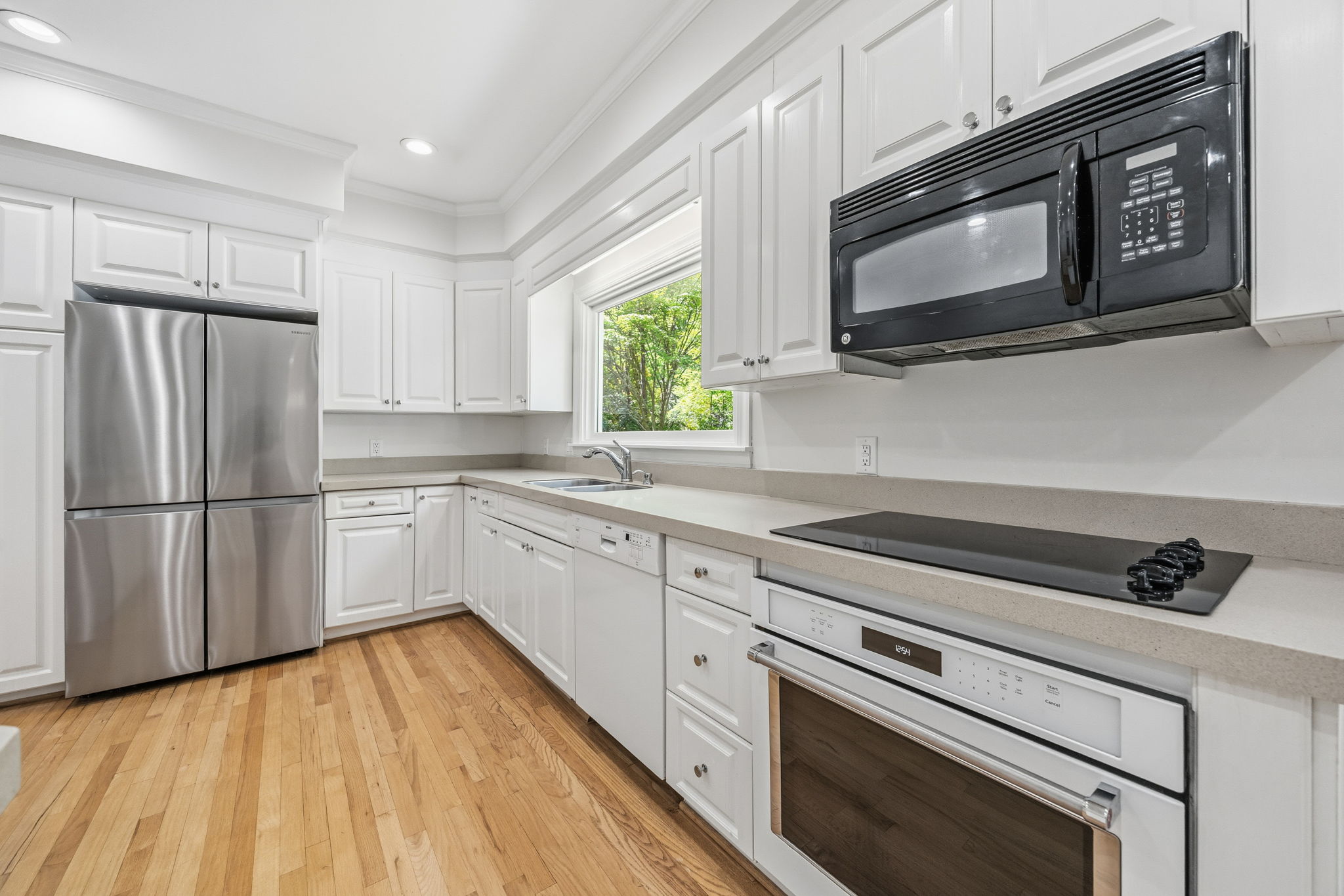  8 Sedgewood Road, Chapel Hill, NC 27514 - 物件實景
