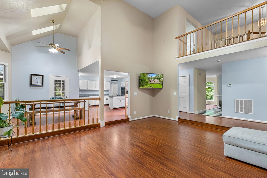 Stafford, Virginia, 22554, United States, 5 Bedrooms Bedrooms, ,4 BathroomsBathrooms,Residential,For Sale,1938309
