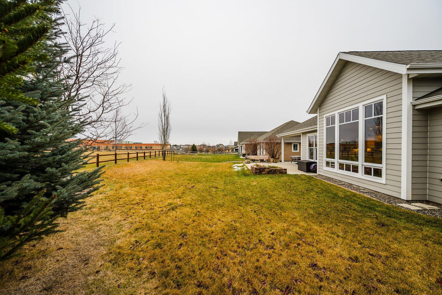 Sheridan, Wyoming, 82801, United States, 2 Bedrooms Bedrooms, ,2 BathroomsBathrooms,Residential,For Sale,2006254