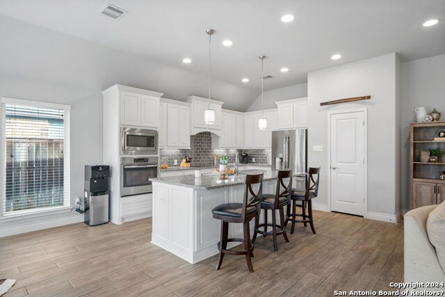 New Braunfels, Texas, 78132-4459, United States, 4 Bedrooms Bedrooms, ,3 BathroomsBathrooms,Residential,For Sale,1976937