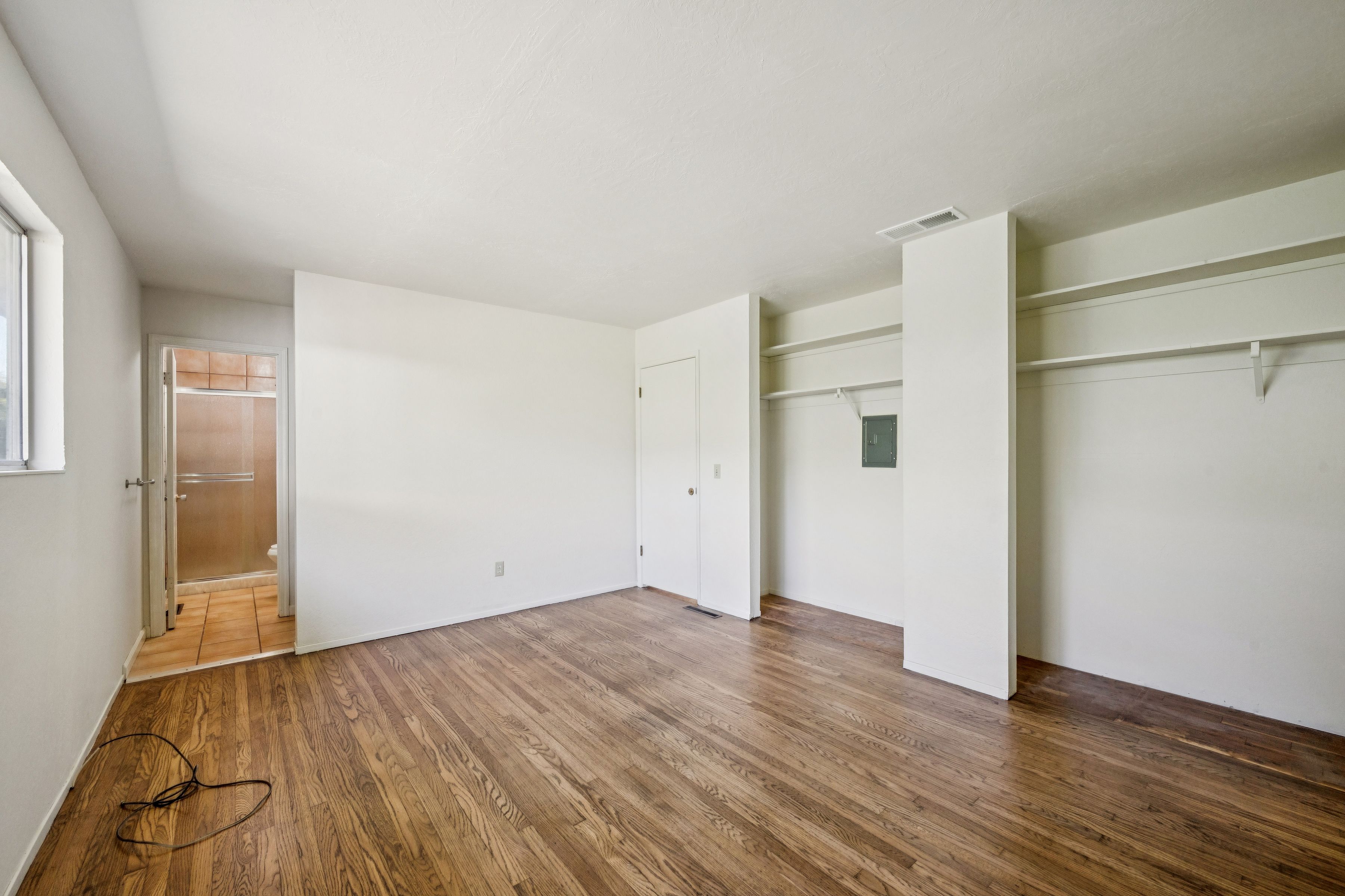  516 Oak Lake Avenue - 物件實景